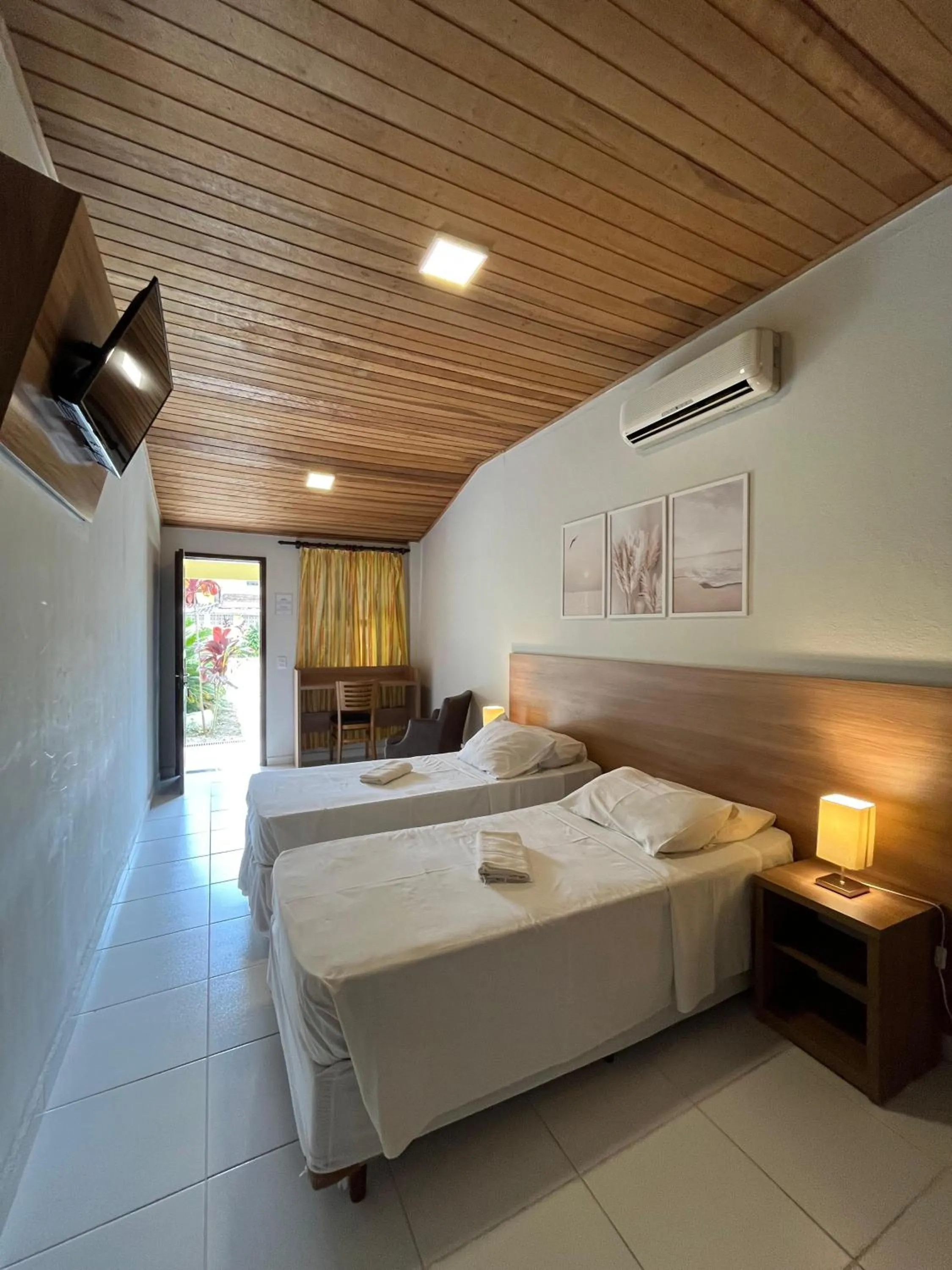 Superior Twin Room in Hotel Roma