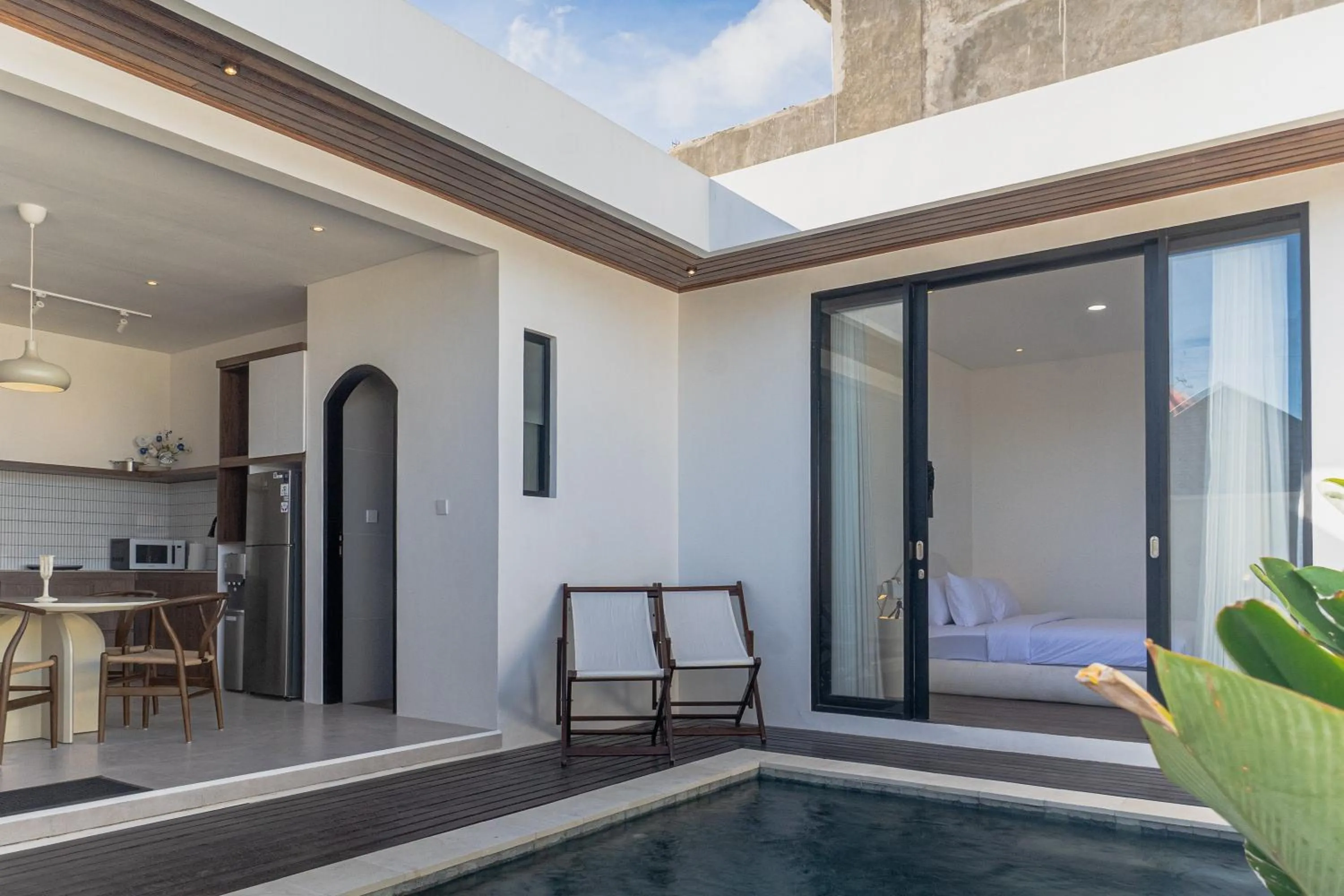 Area and facilities in Nakuh Studio Villa