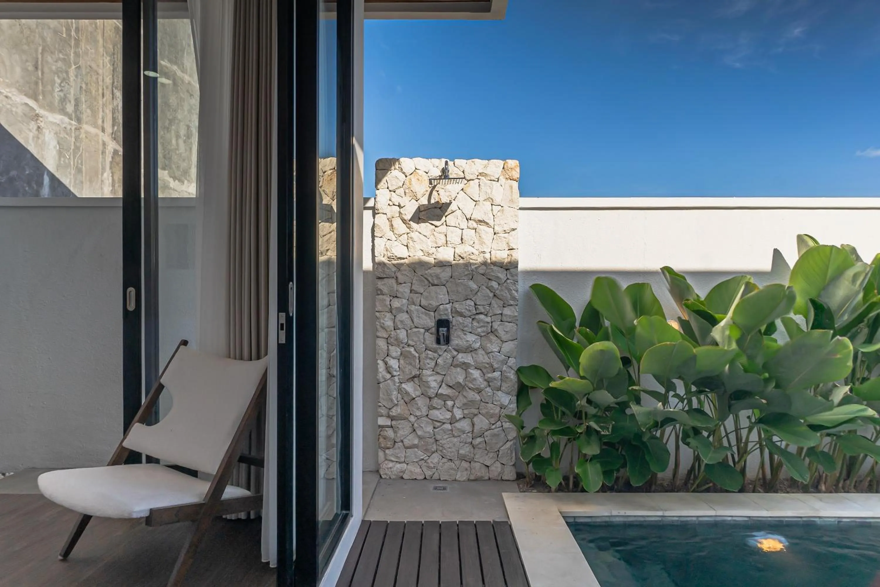 Area and facilities in Nakuh Studio Villa