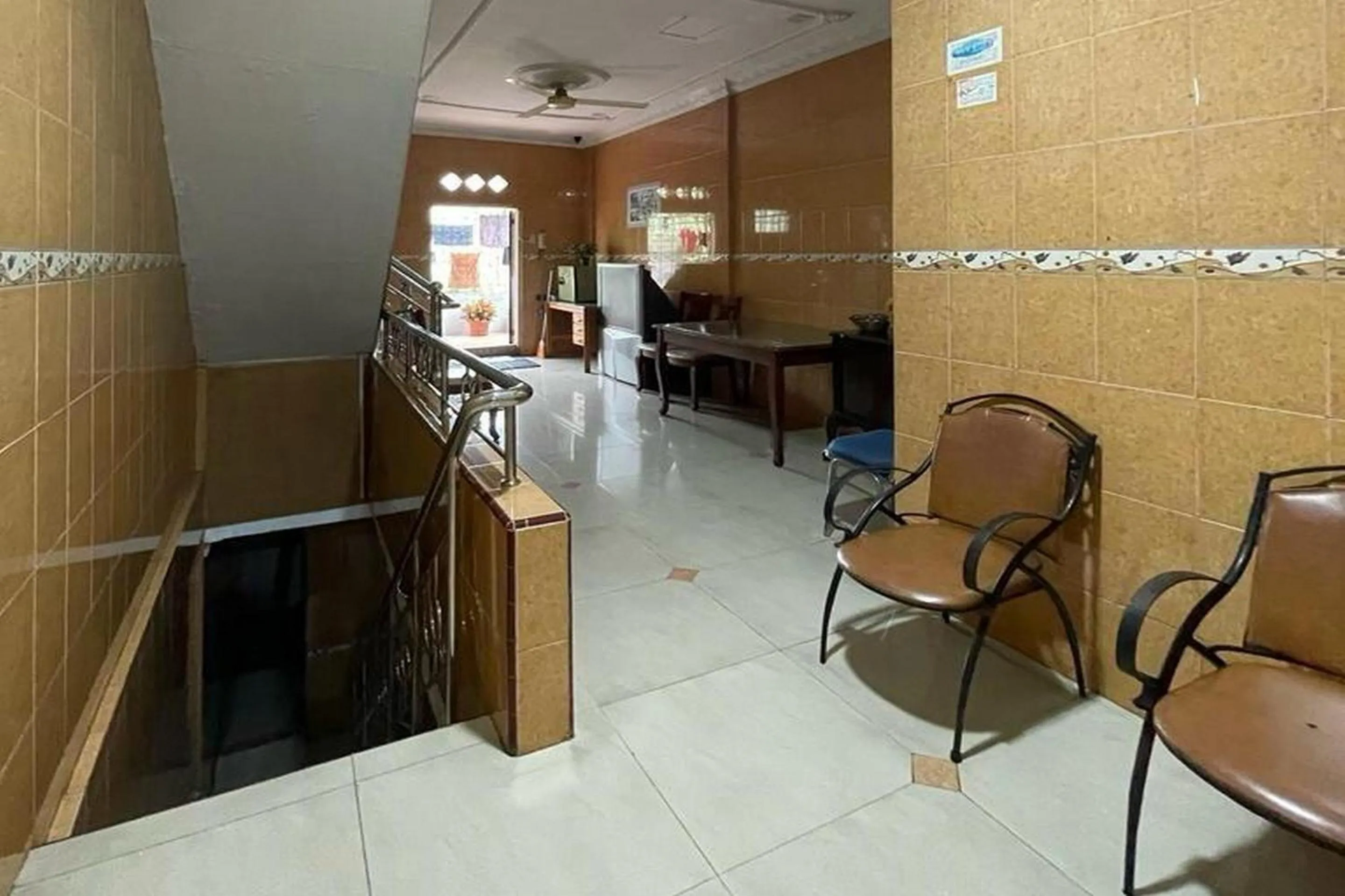 Lobby or reception in Hotel O Homestay Pakmuklis Syariah 2 Near Taman Mini Lhokseumawe