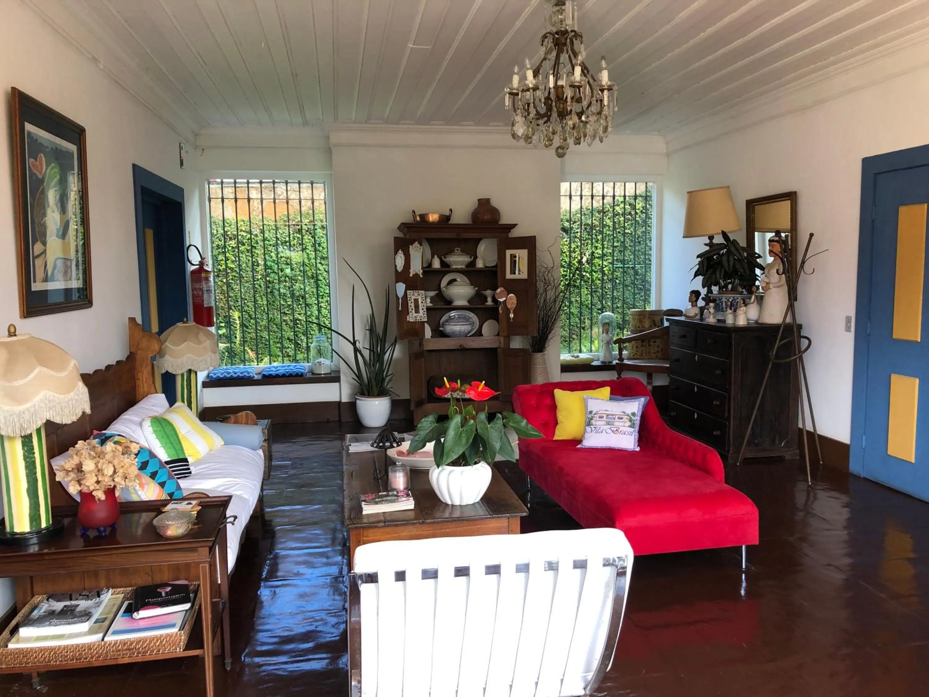 Communal lounge/ TV room in Pousada Vila Brasil