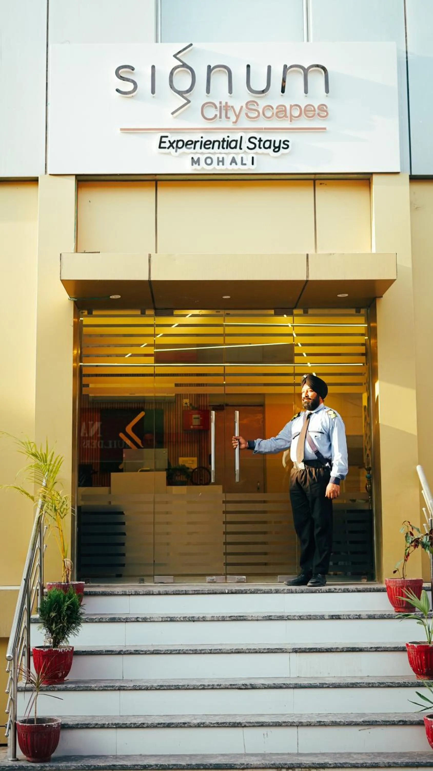 Facade/entrance in Hotel Northwind Mohali