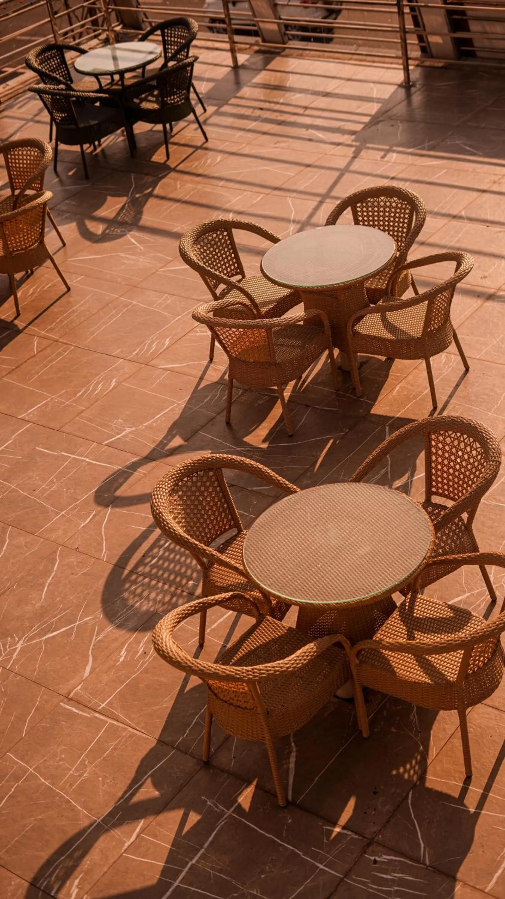 Restaurant/places to eat in Hotel Northwind Mohali