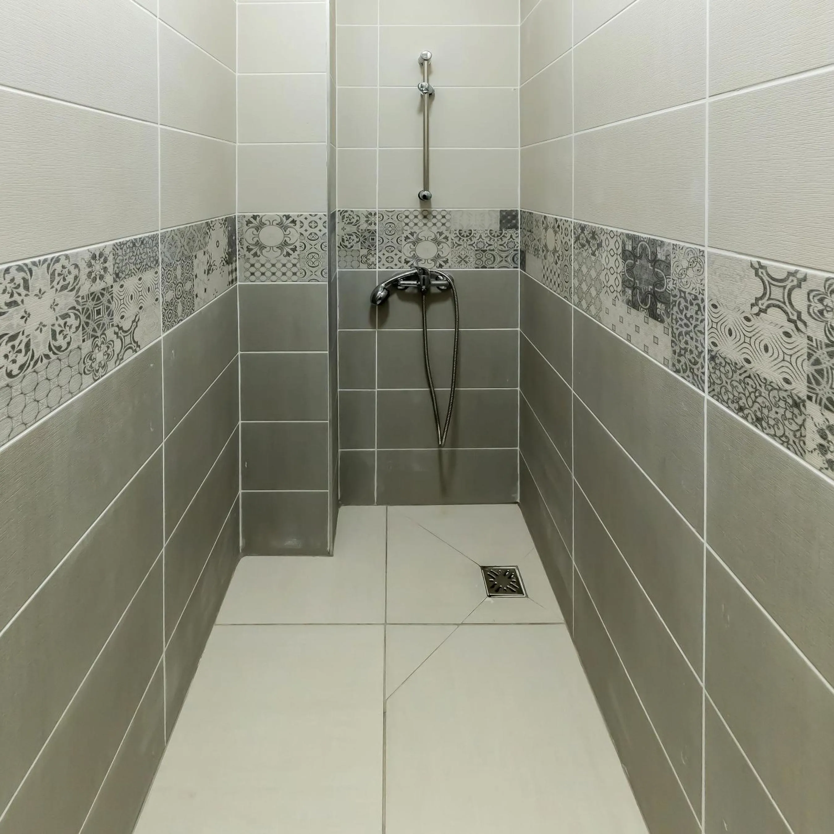 Shower, Bathroom in Csillagtúra Panzió