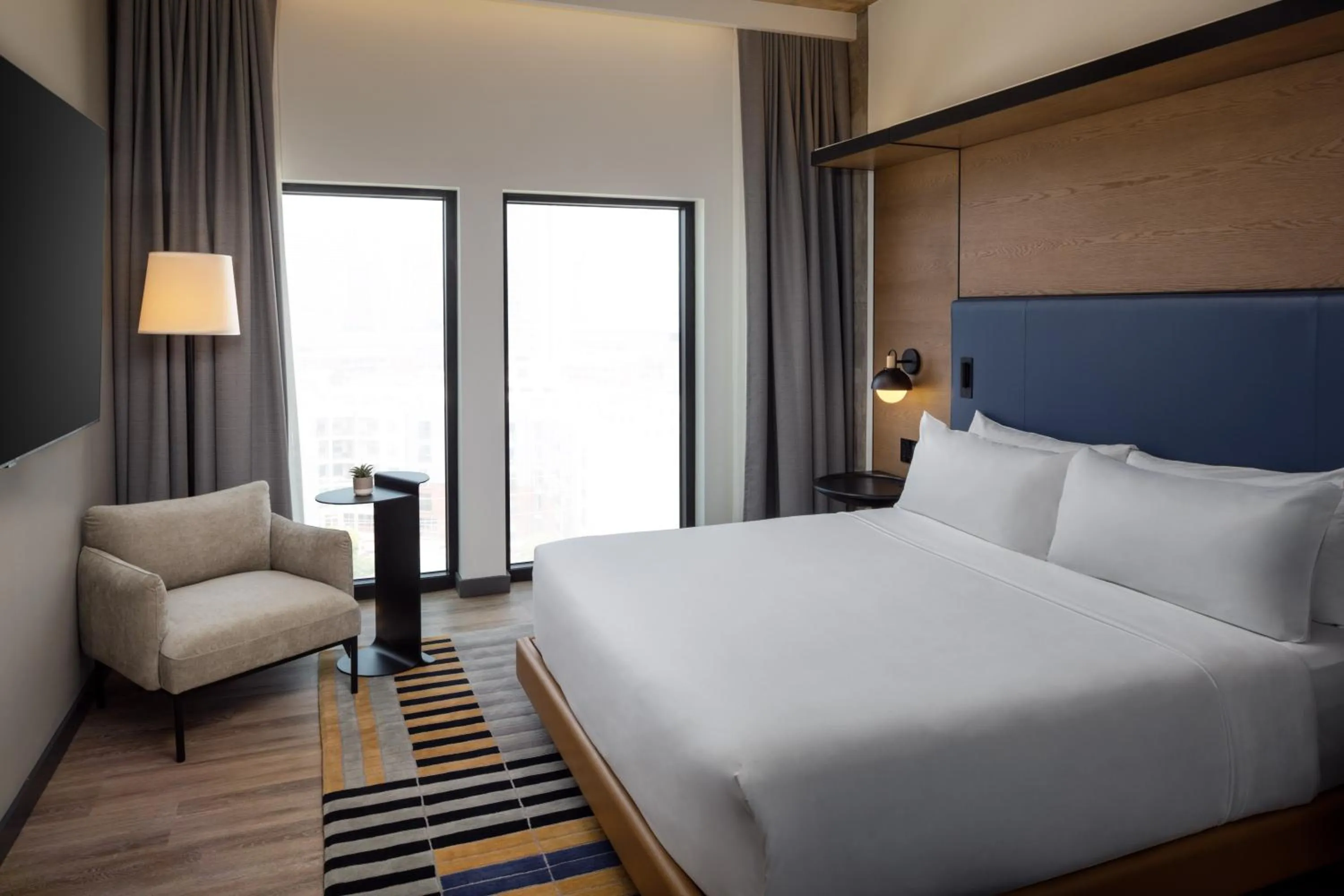 Bed in Canopy By Hilton Nashville Downtown The Gulch