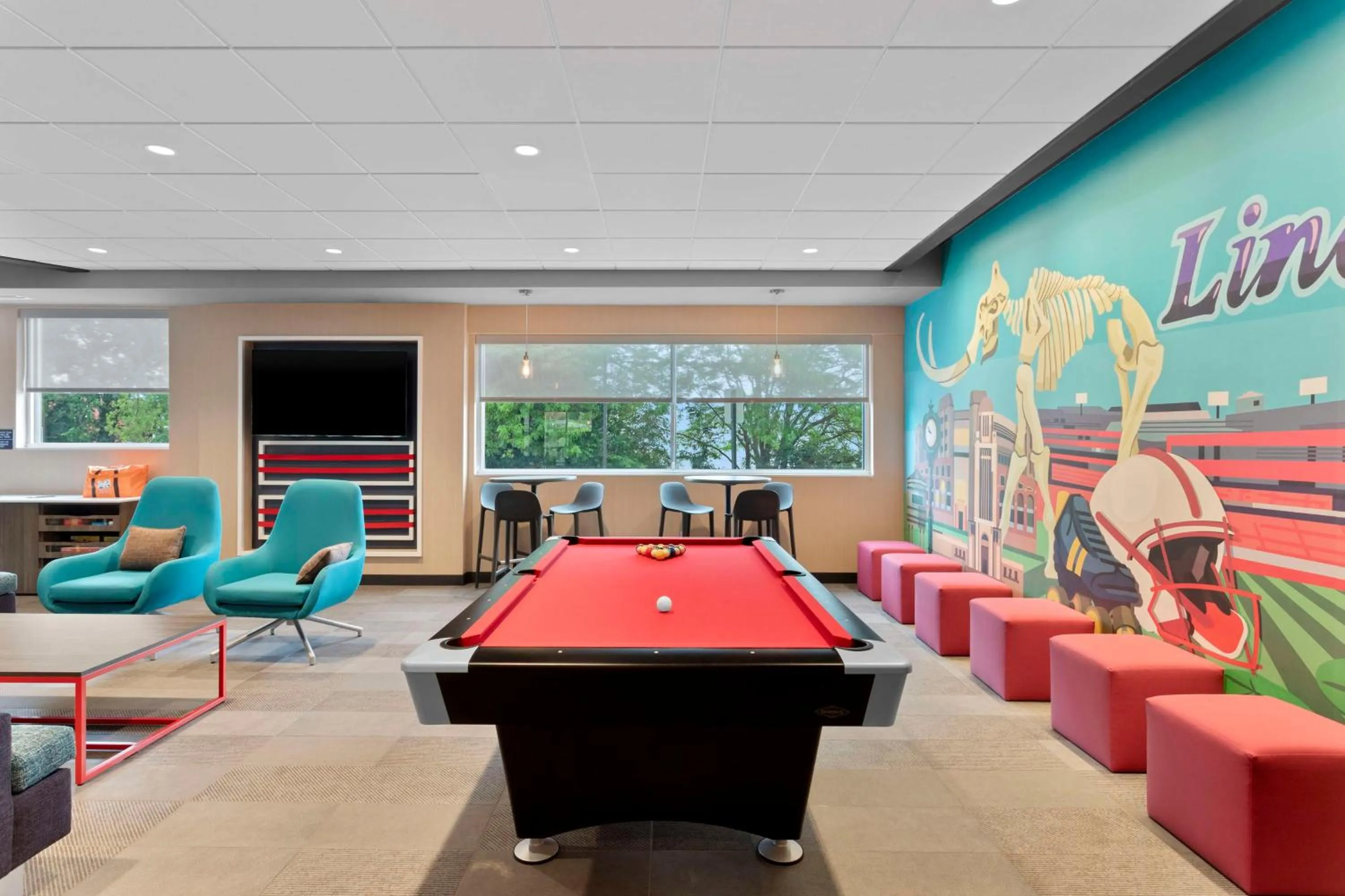 Lobby or reception in Tru By Hilton Lincoln East