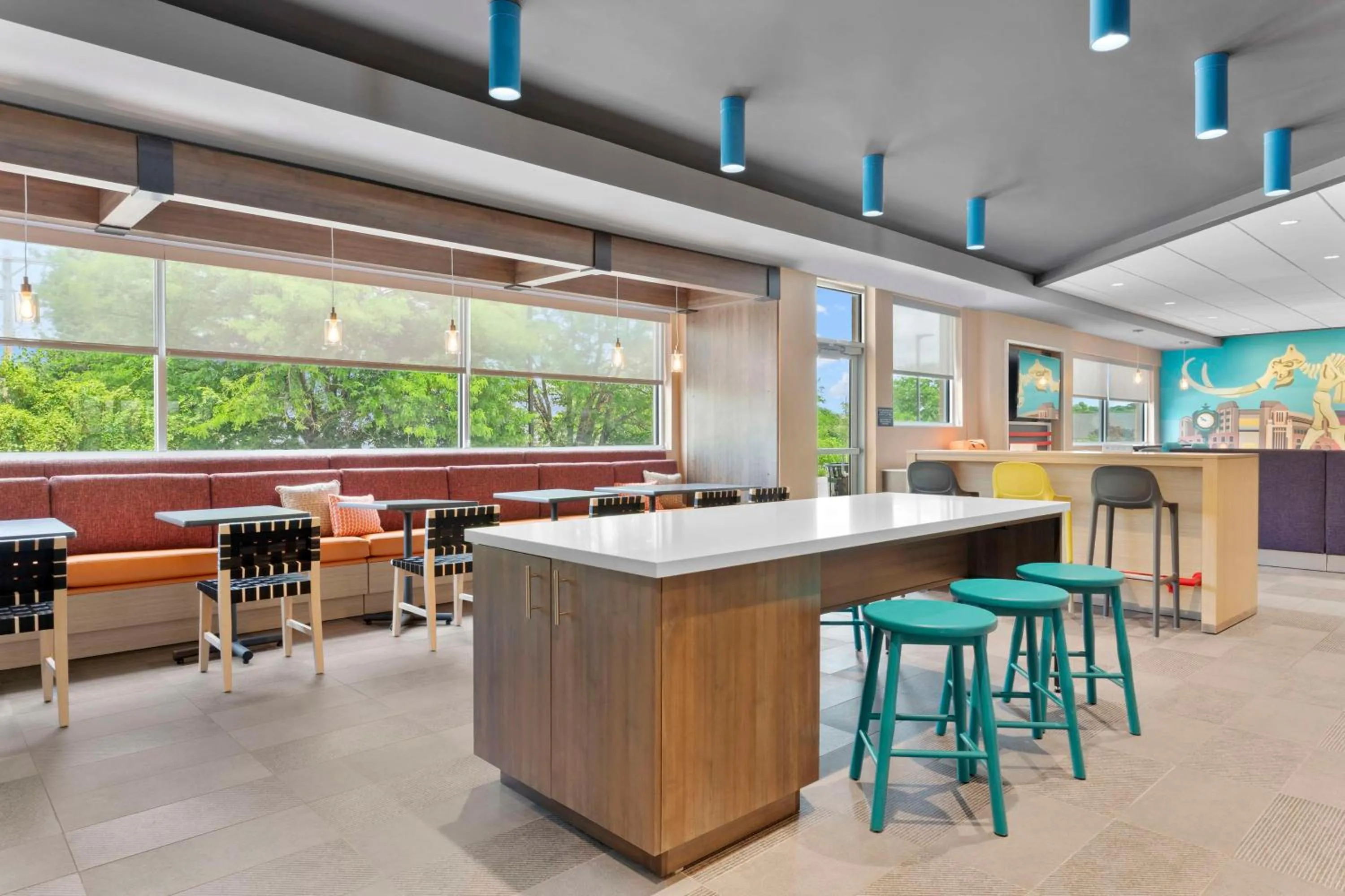 Breakfast in Tru By Hilton Lincoln East