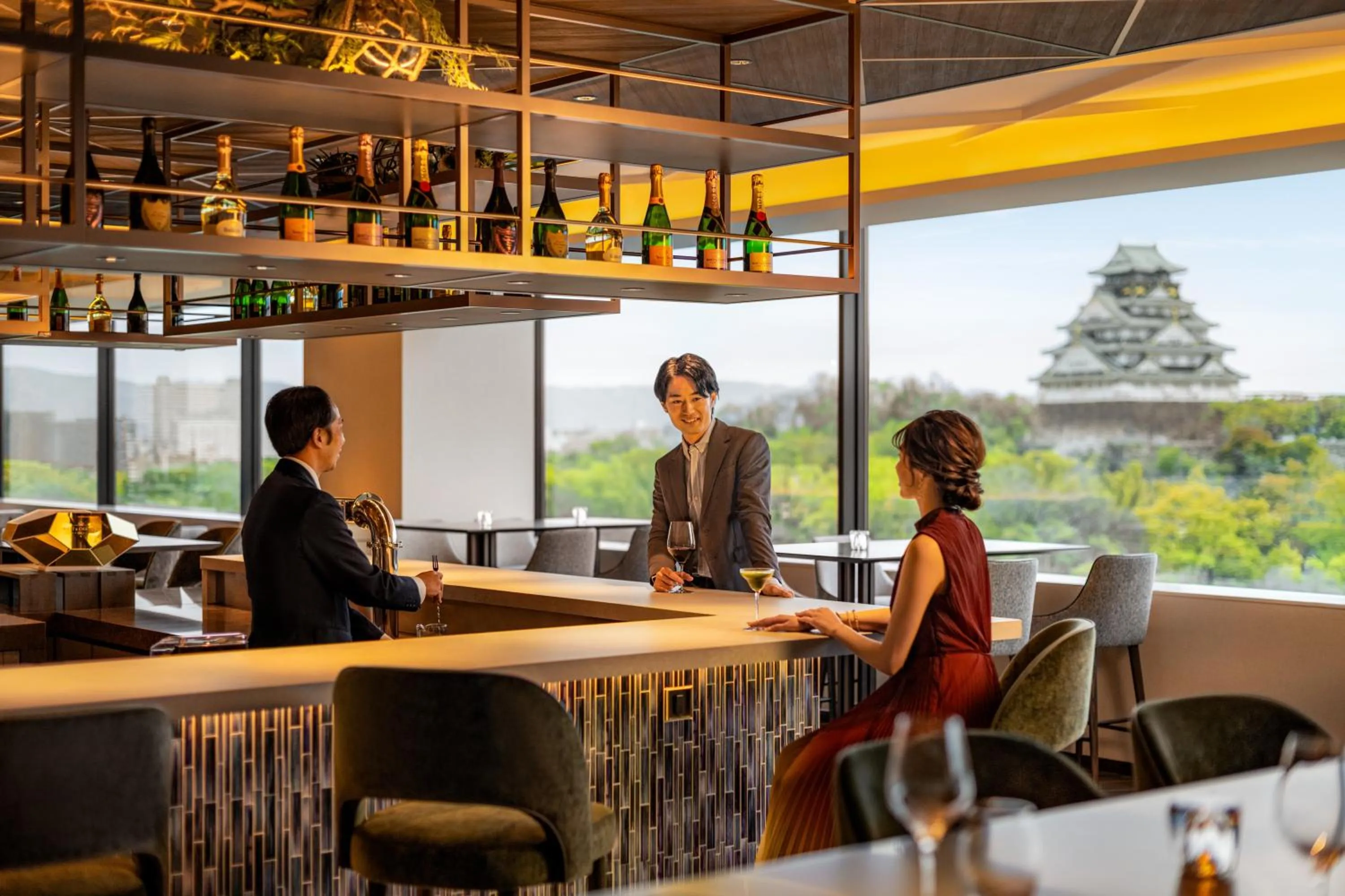 Lounge or bar in DoubleTree by Hilton Osaka Castle