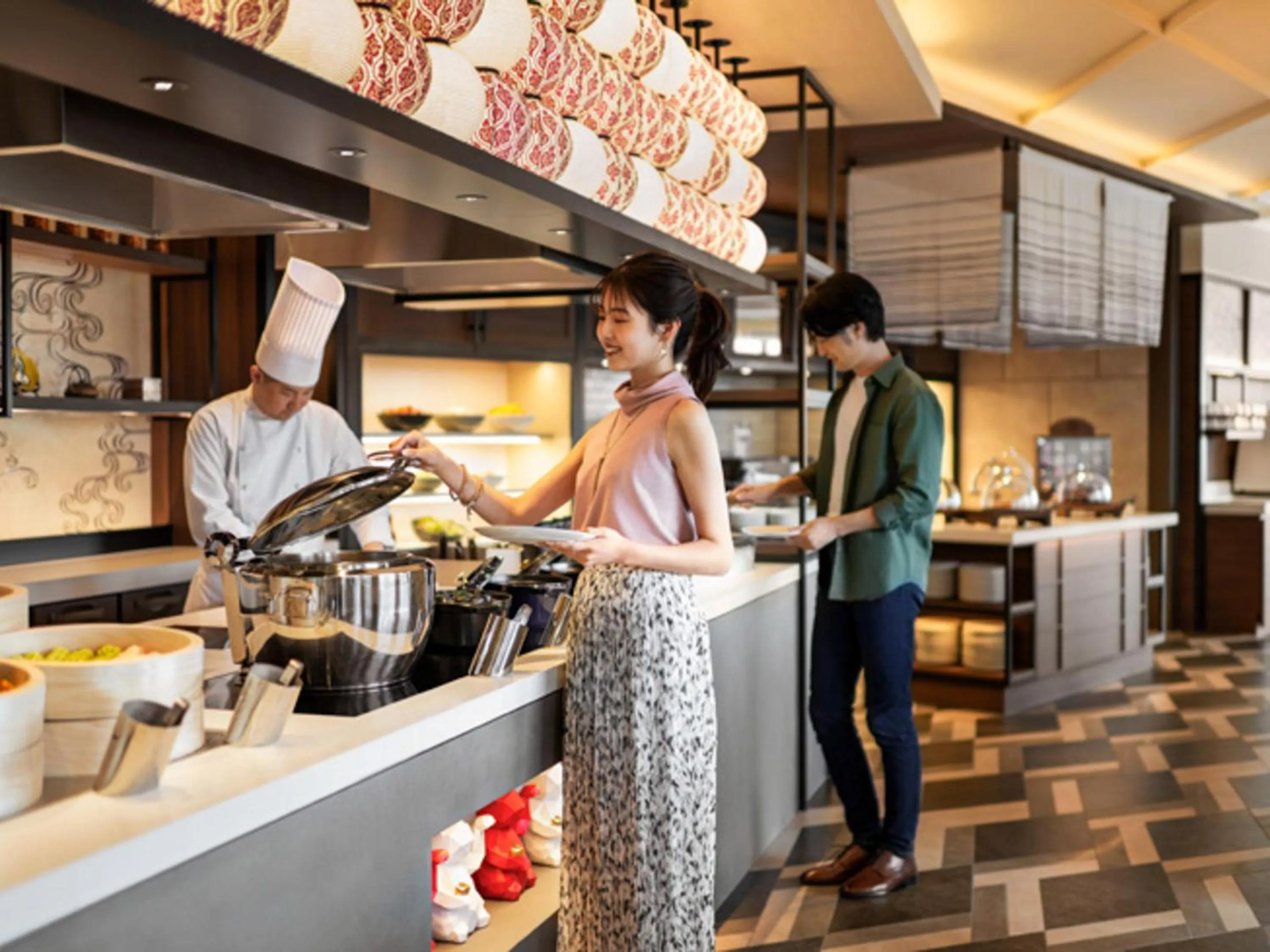 Restaurant/places to eat in DoubleTree by Hilton Osaka Castle