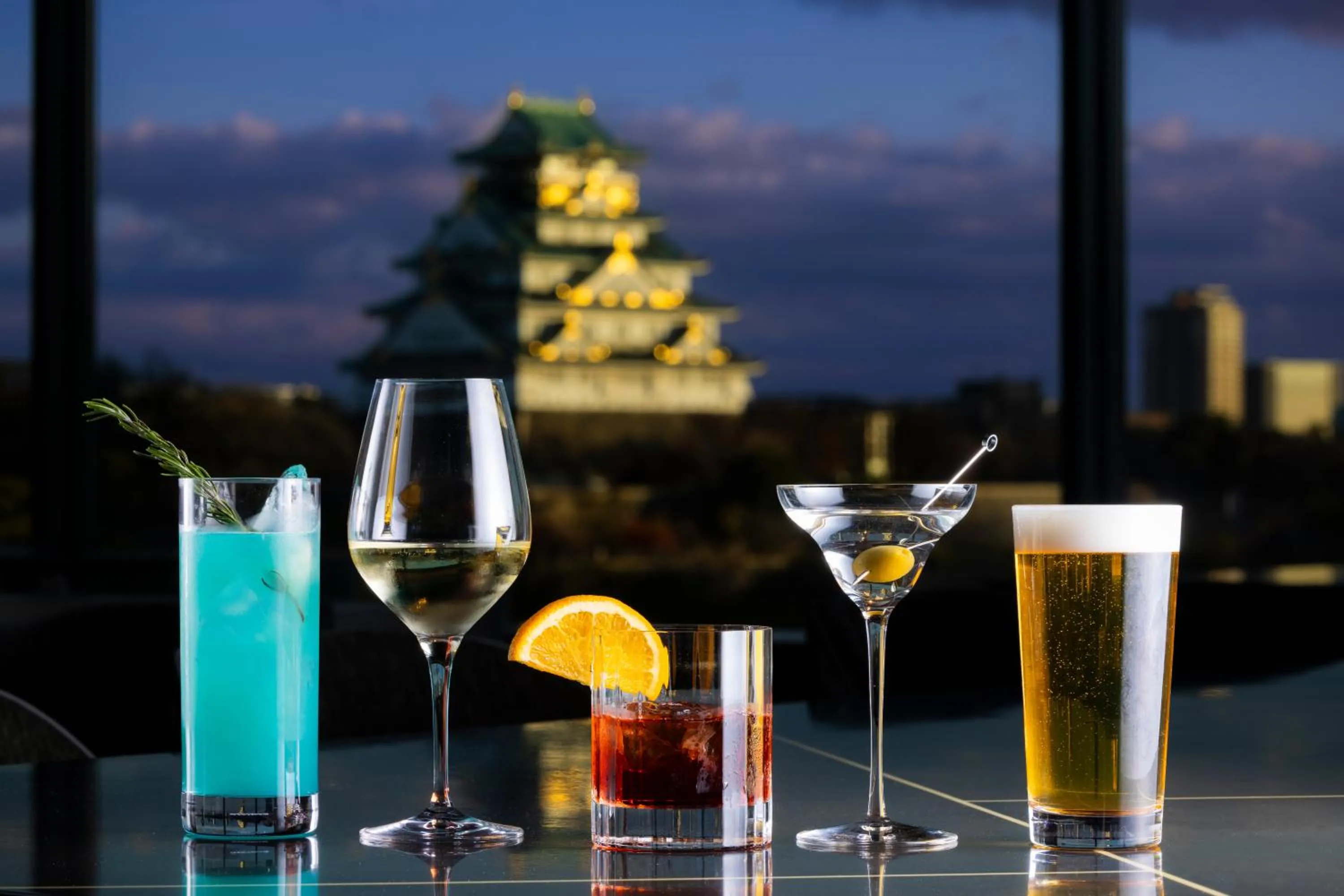 Food and drinks in DoubleTree by Hilton Osaka Castle