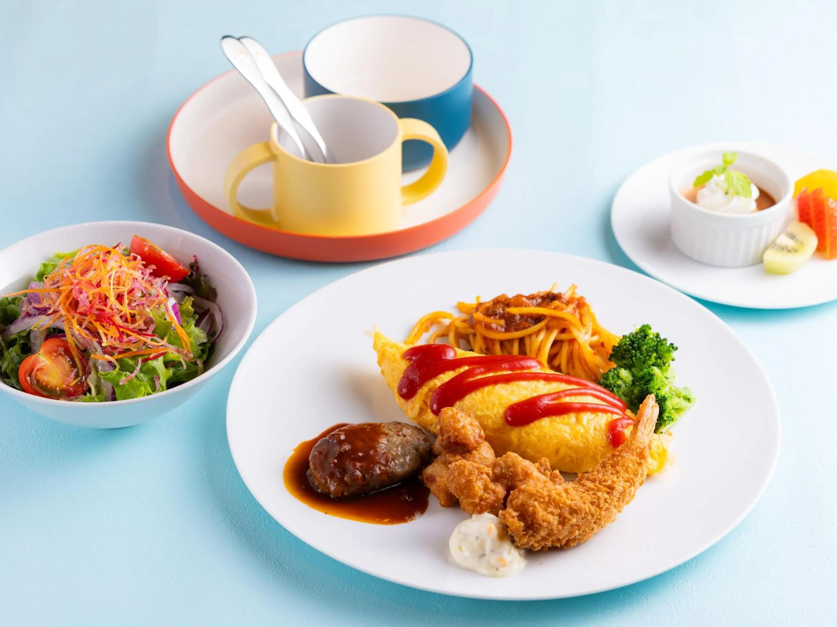 Restaurant/places to eat in DoubleTree by Hilton Osaka Castle