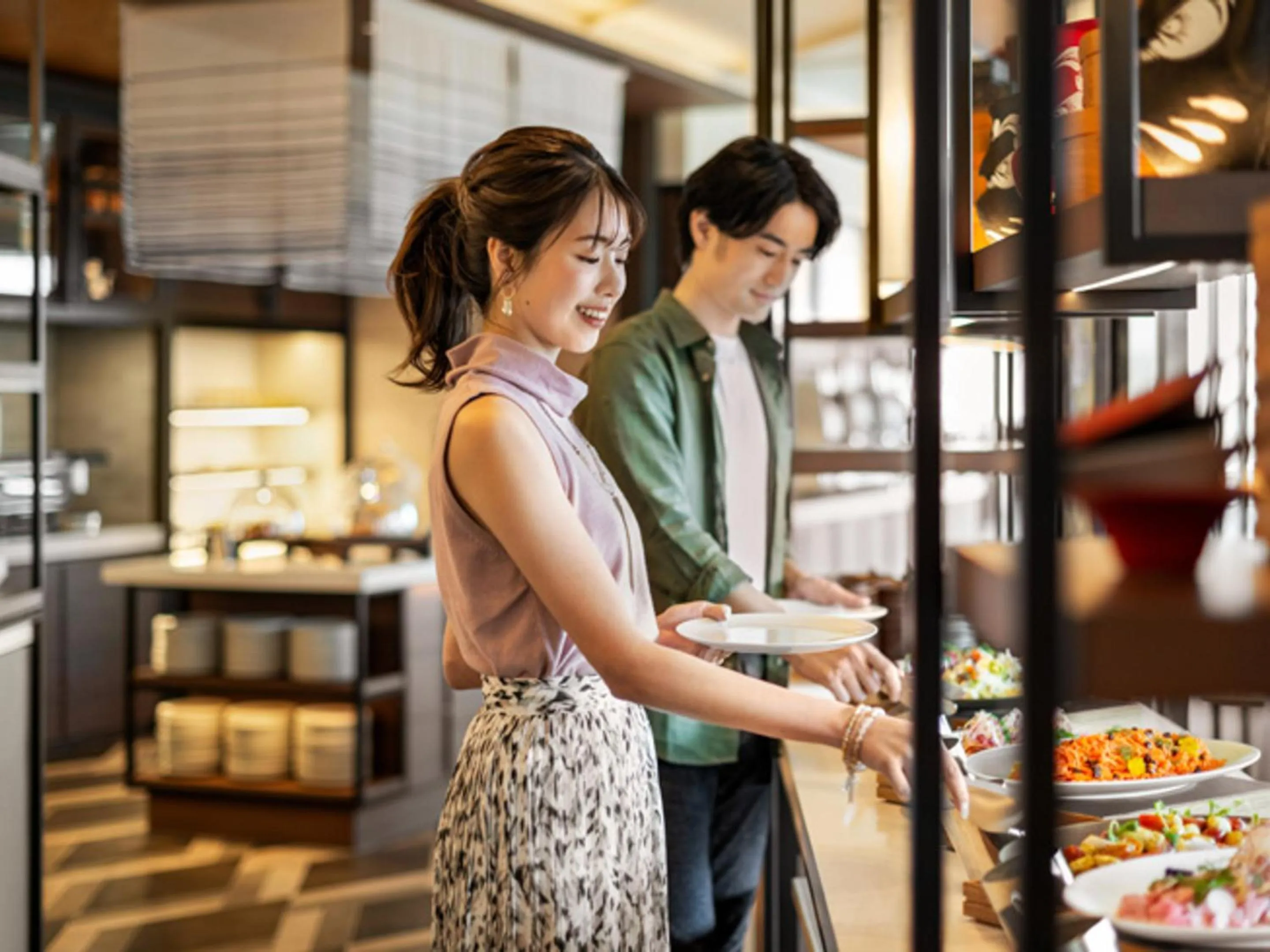 Restaurant/places to eat in DoubleTree by Hilton Osaka Castle