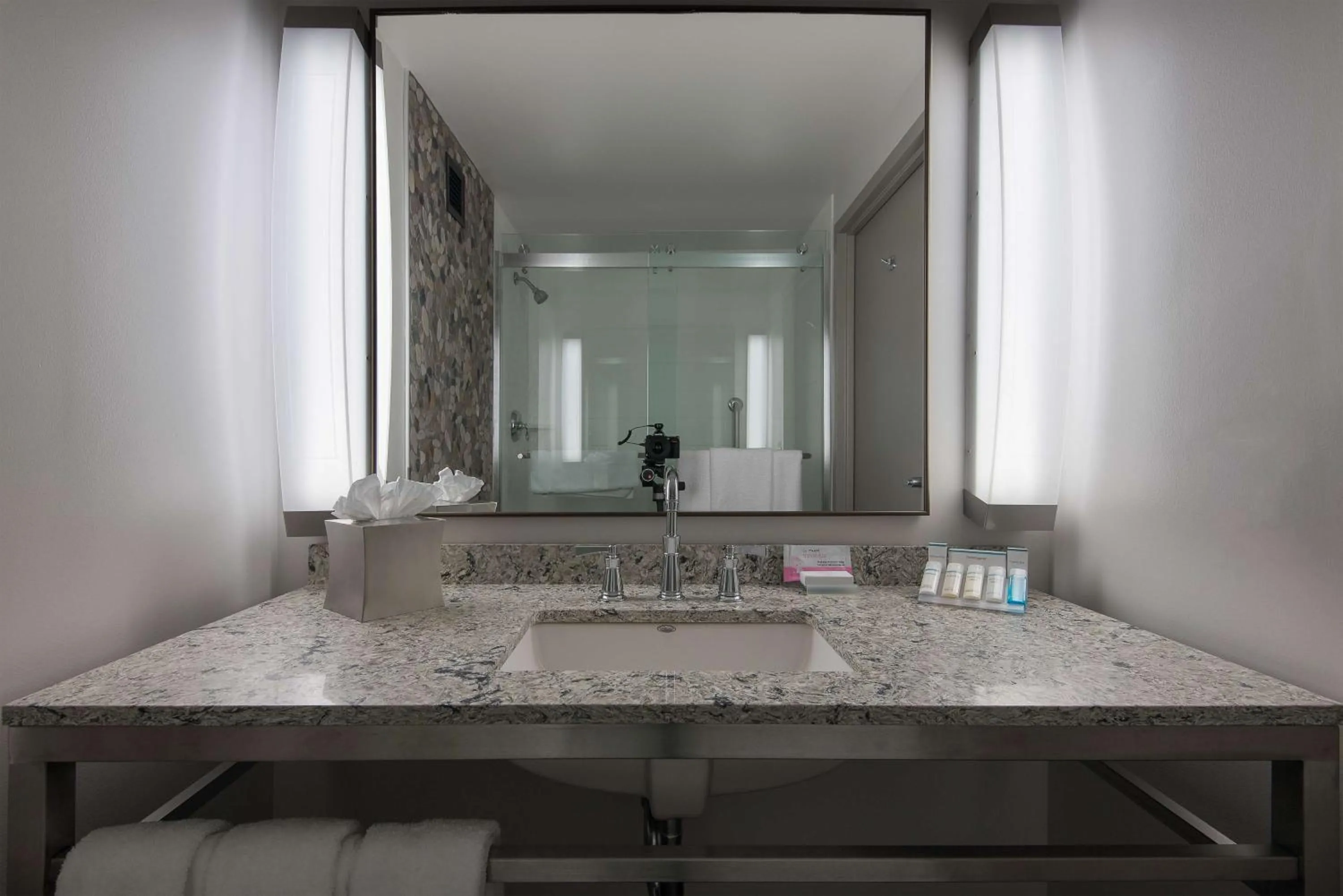 Bathroom in Hilton Garden Inn Owings Mills