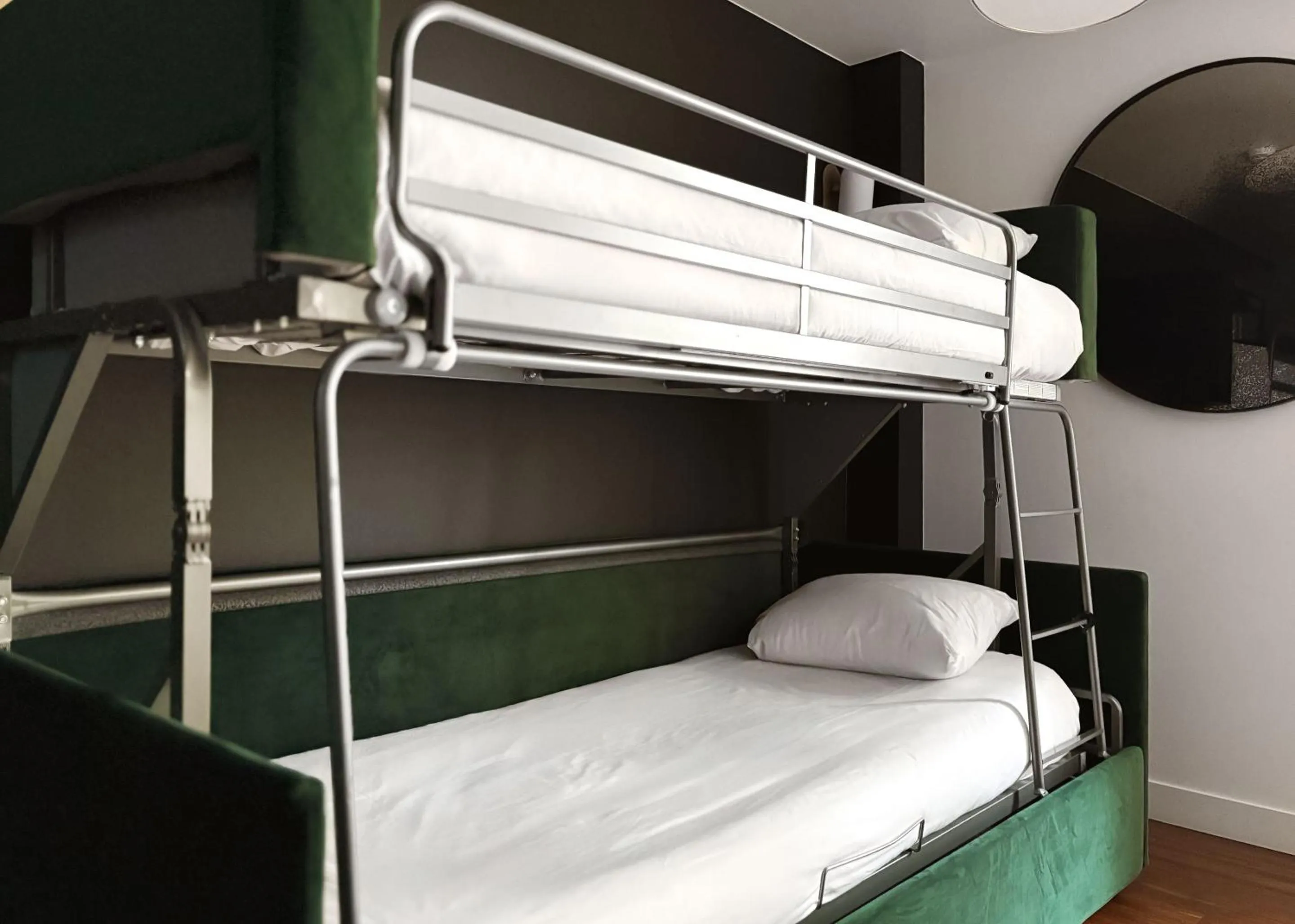 Bed in Limehome Paris Montmartre