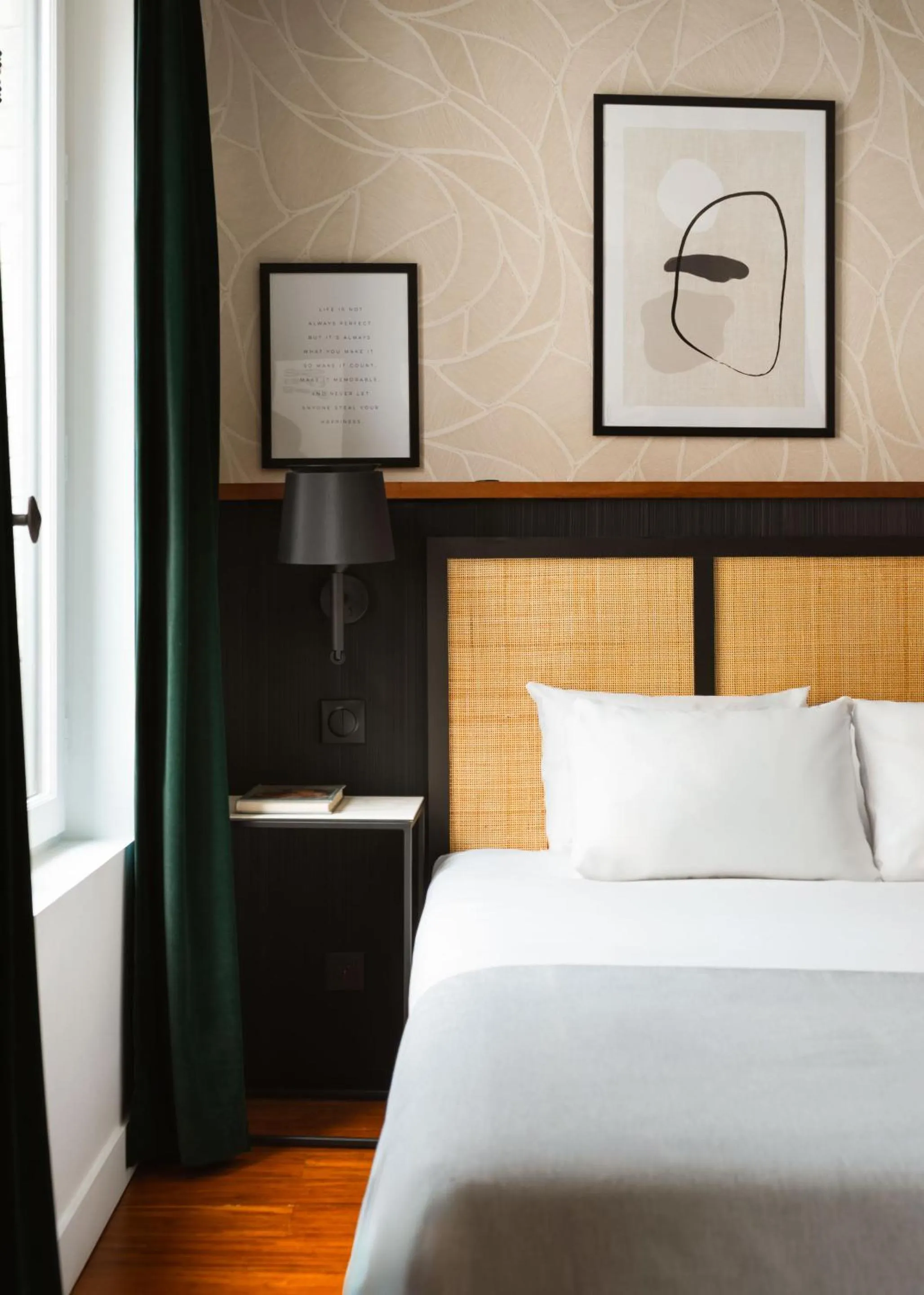 Bed in Limehome Paris Montmartre