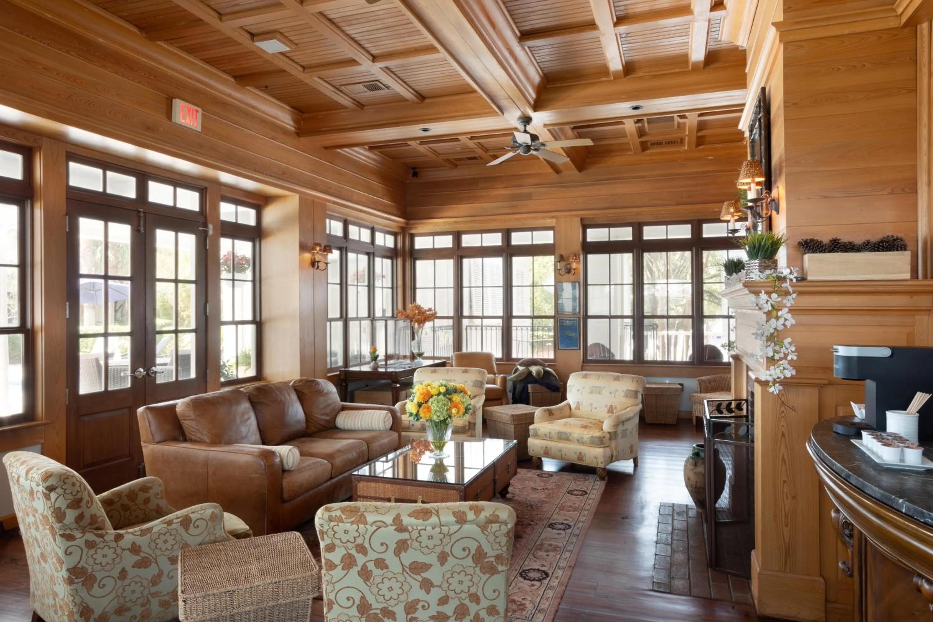 Property building in The Cottages on Charleston Harbor