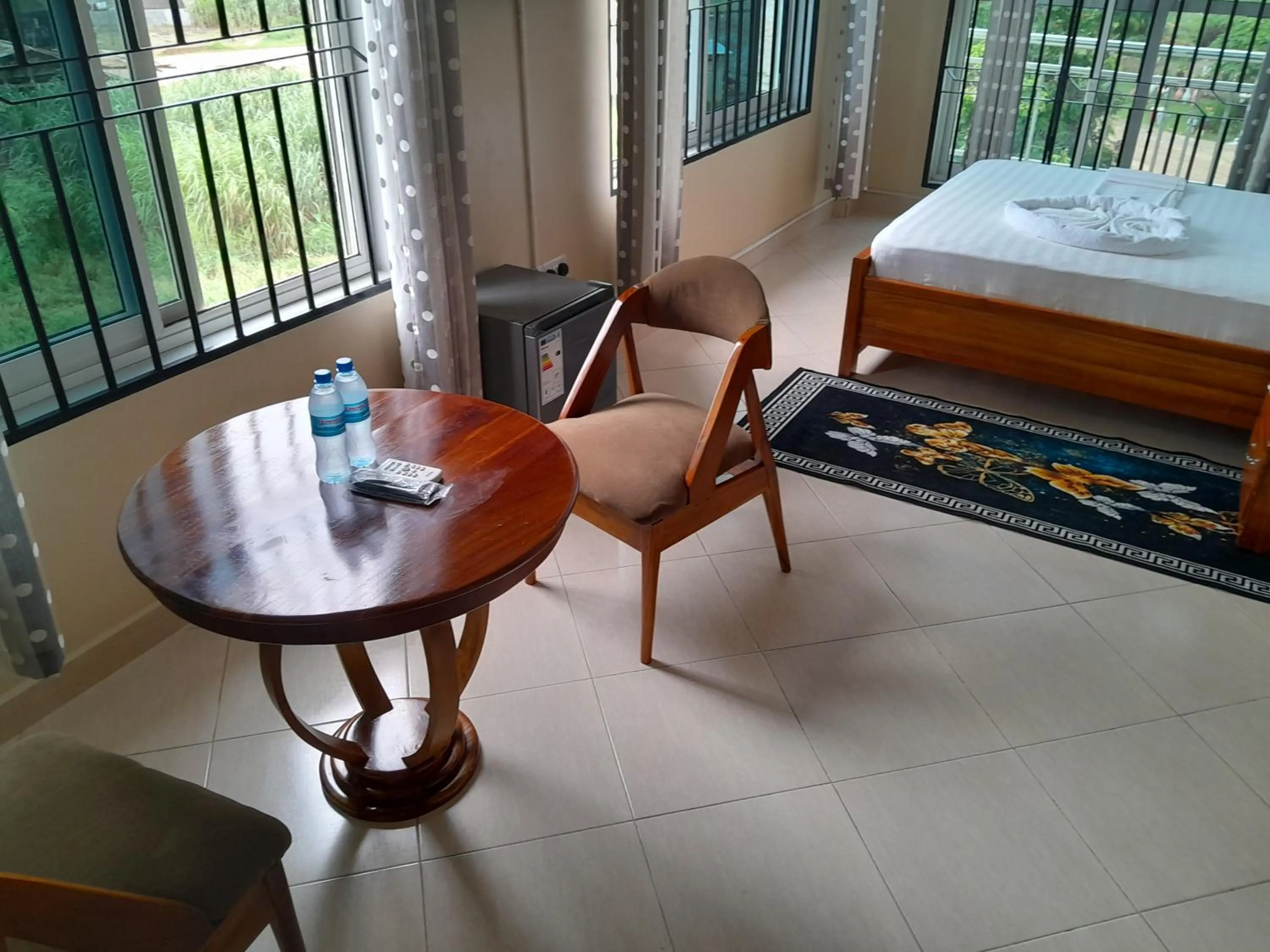 Balcony/Terrace, Bed in WILIVINA HOTEL