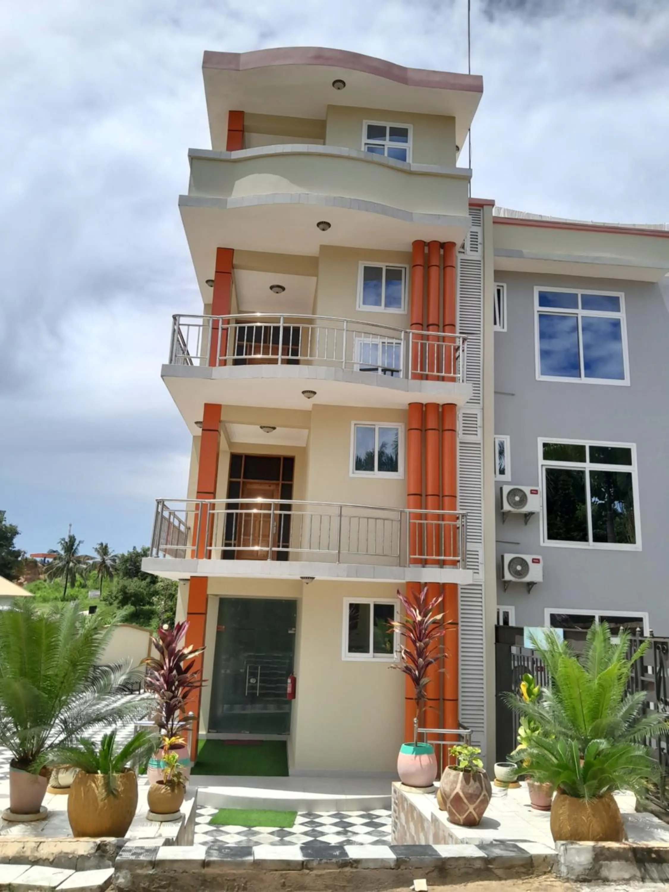 Property building in WILIVINA HOTEL