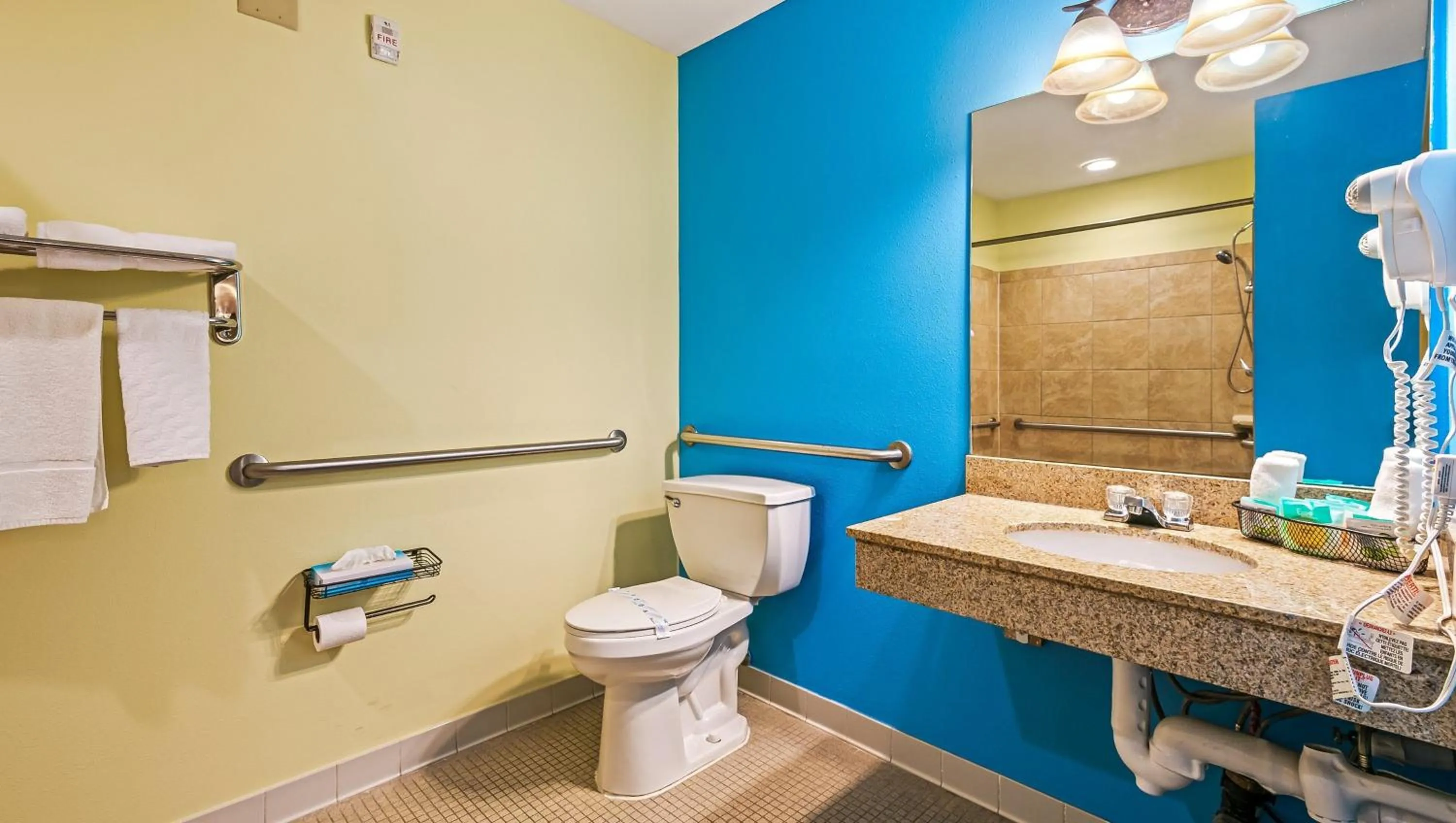 Bathroom in Wildwood Inn