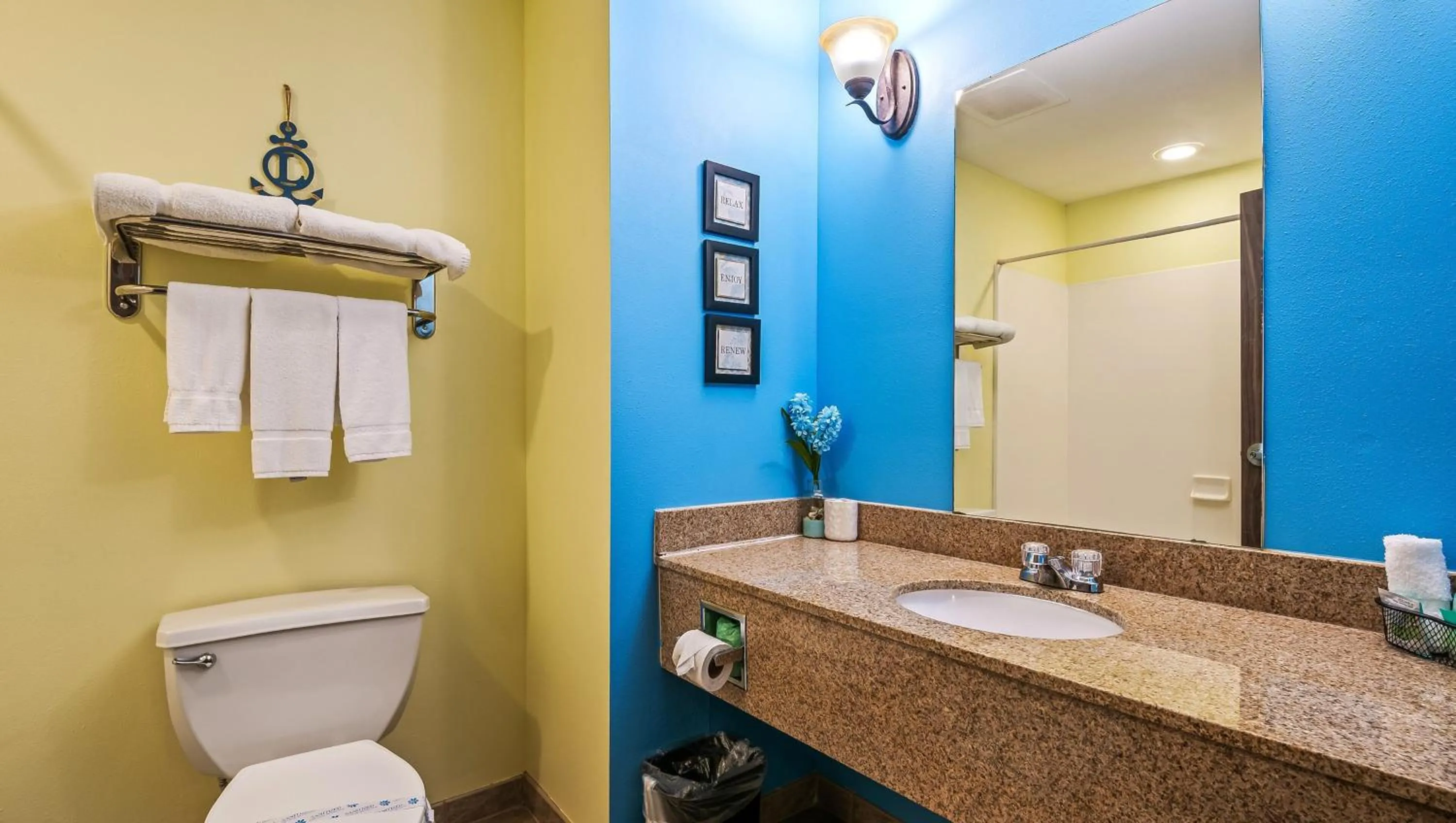 Bathroom in Wildwood Inn