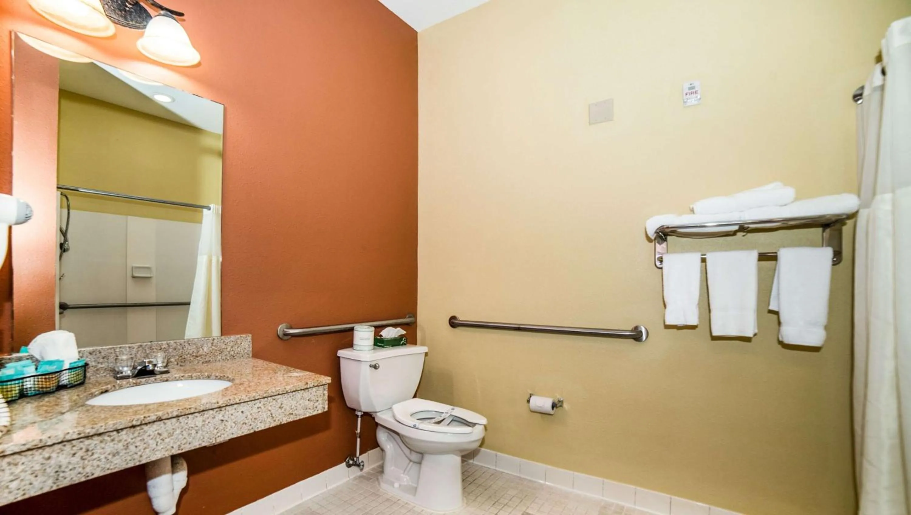 Bathroom in Wildwood Inn