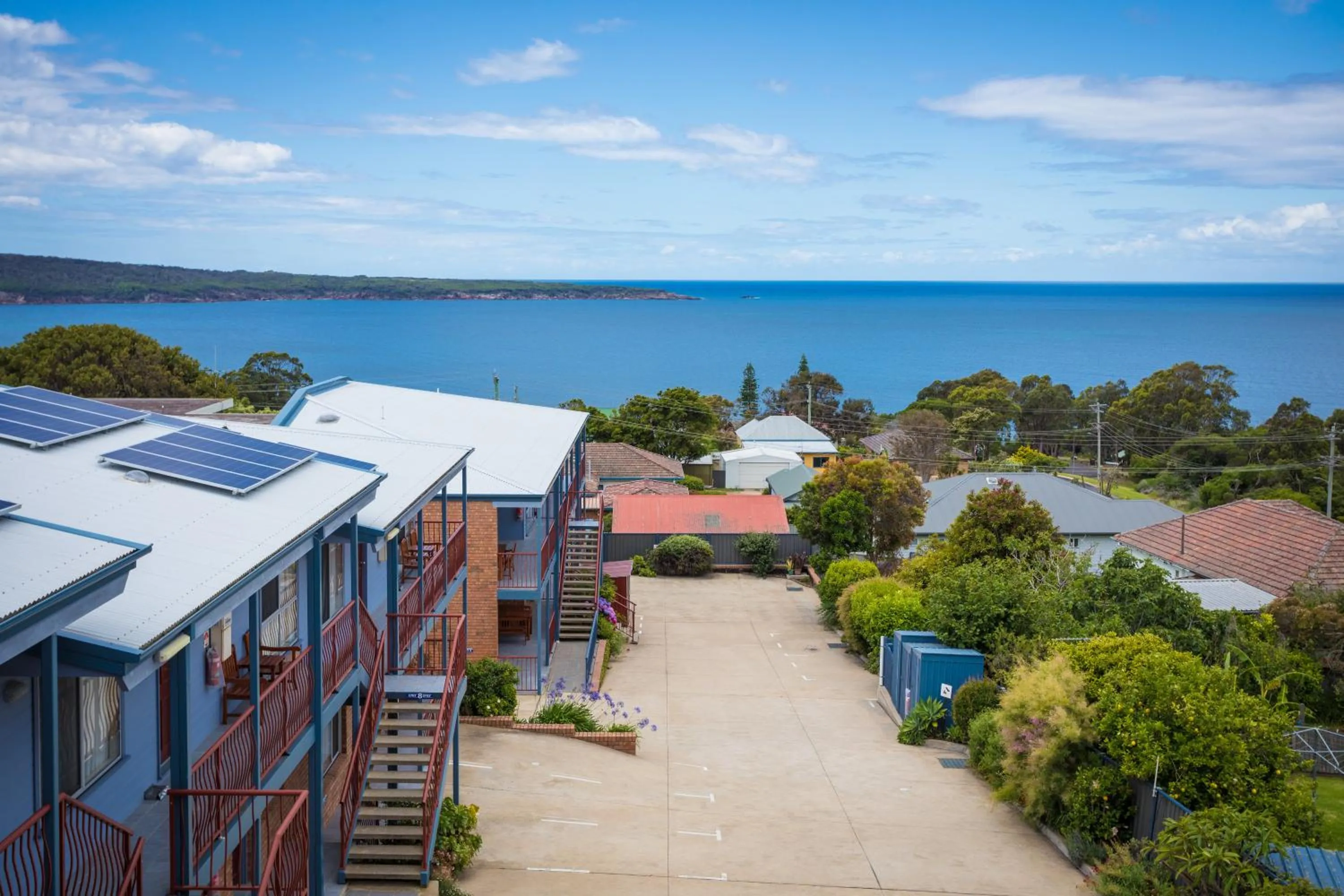 Heritage House Motel & Units