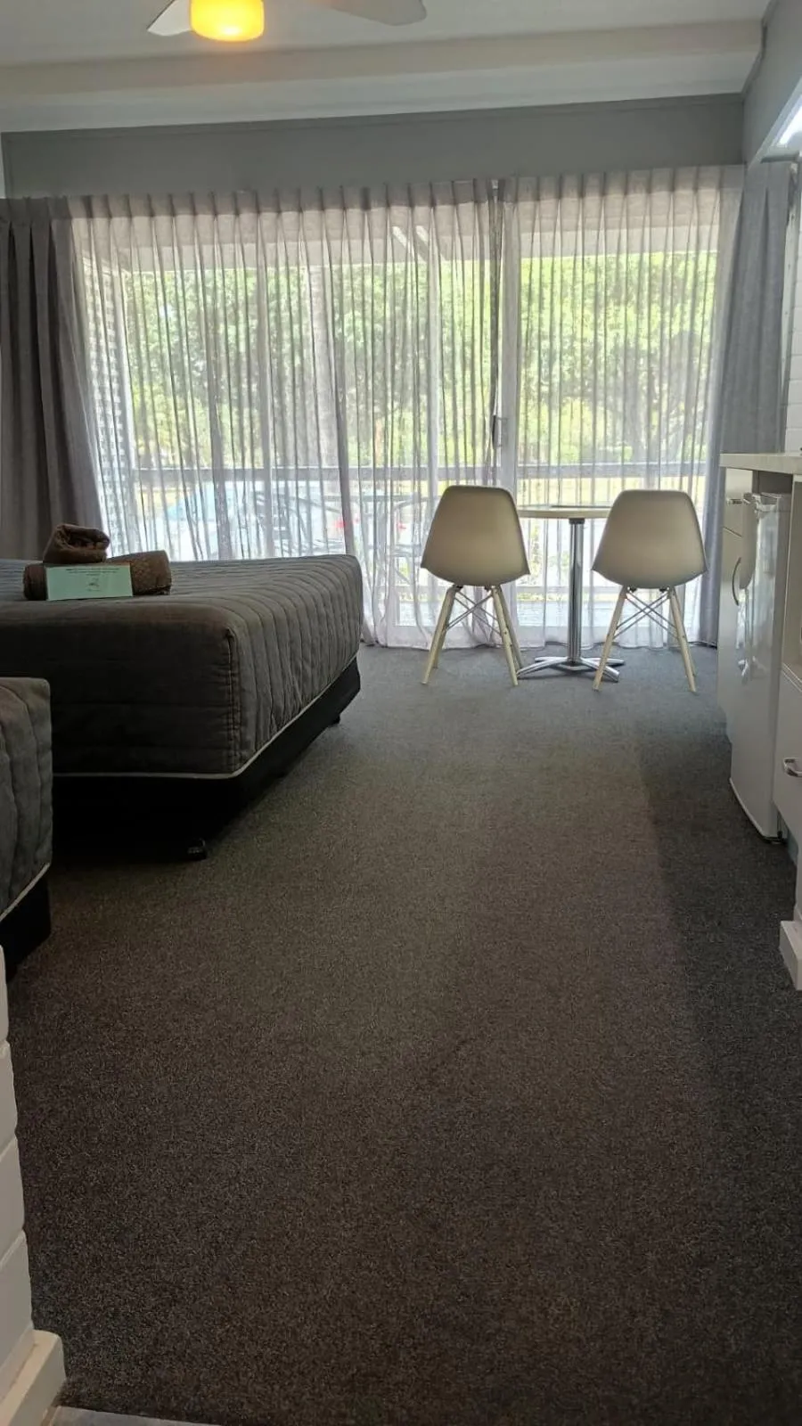 Photo of the whole room, Bed in Dalby Manor Motor Inn