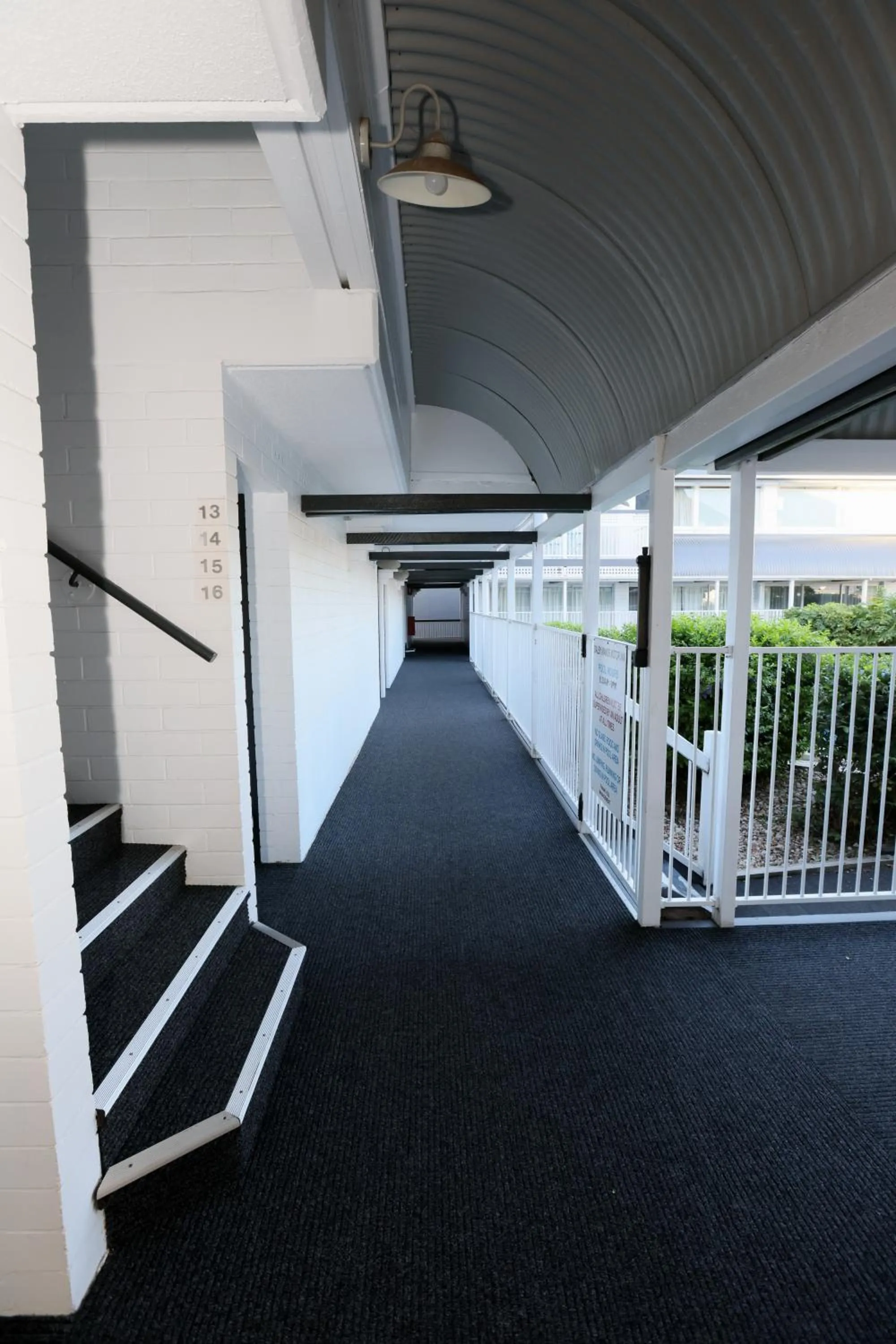 Facade/entrance in Dalby Manor Motor Inn