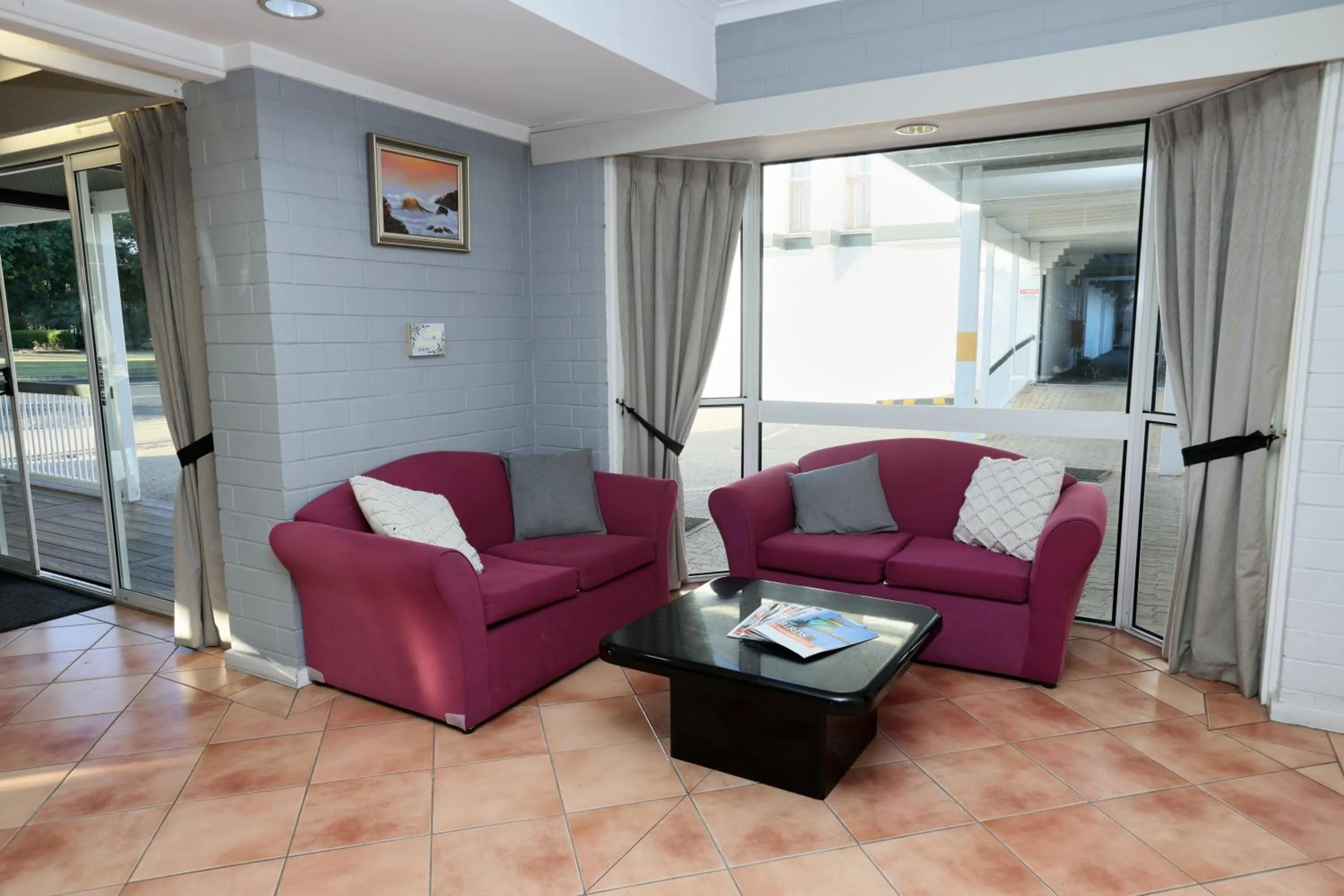 Seating area in Dalby Manor Motor Inn