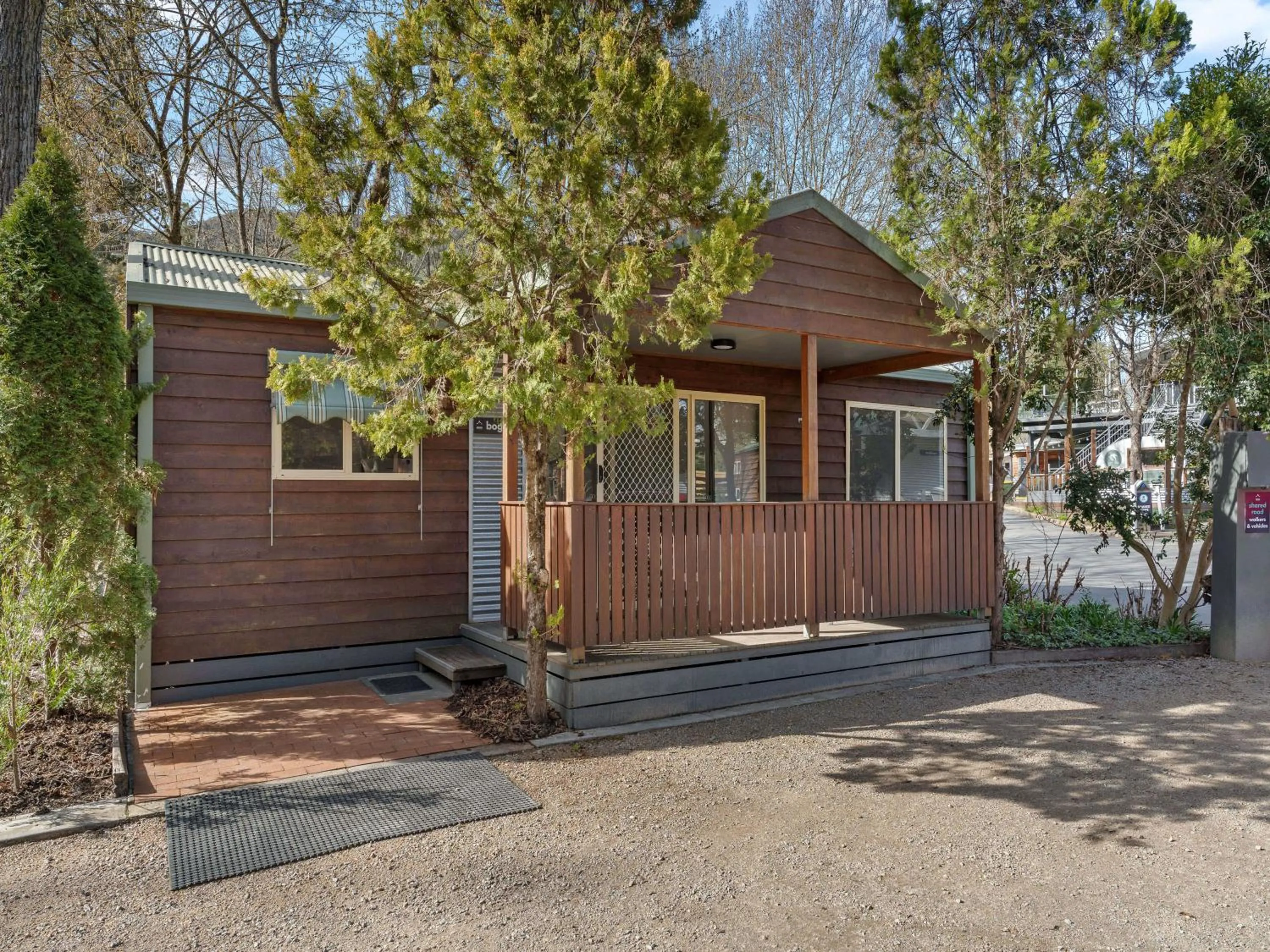 Property building in BIG4 Tasman Holiday Parks - Bright