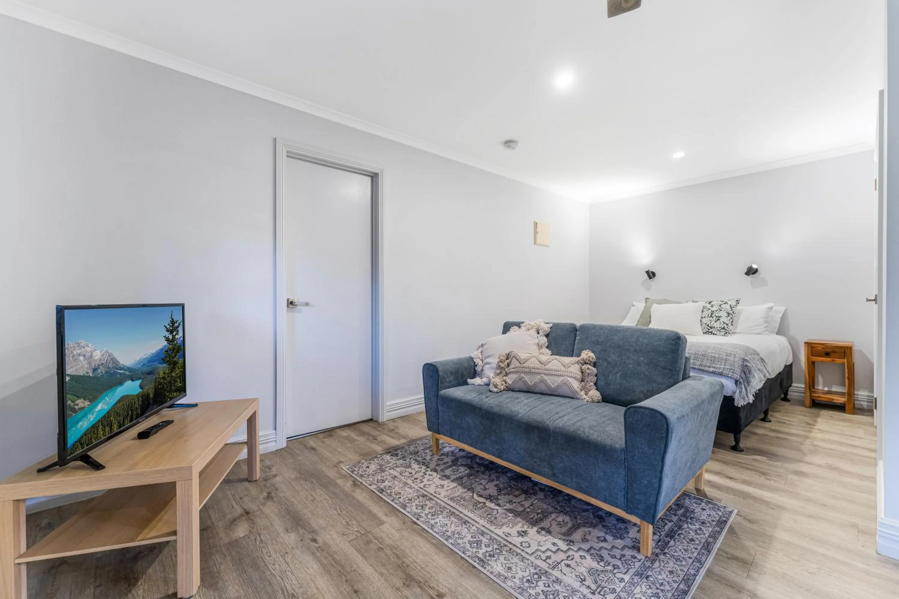 Living room in BIG4 Tasman Holiday Parks - Bright