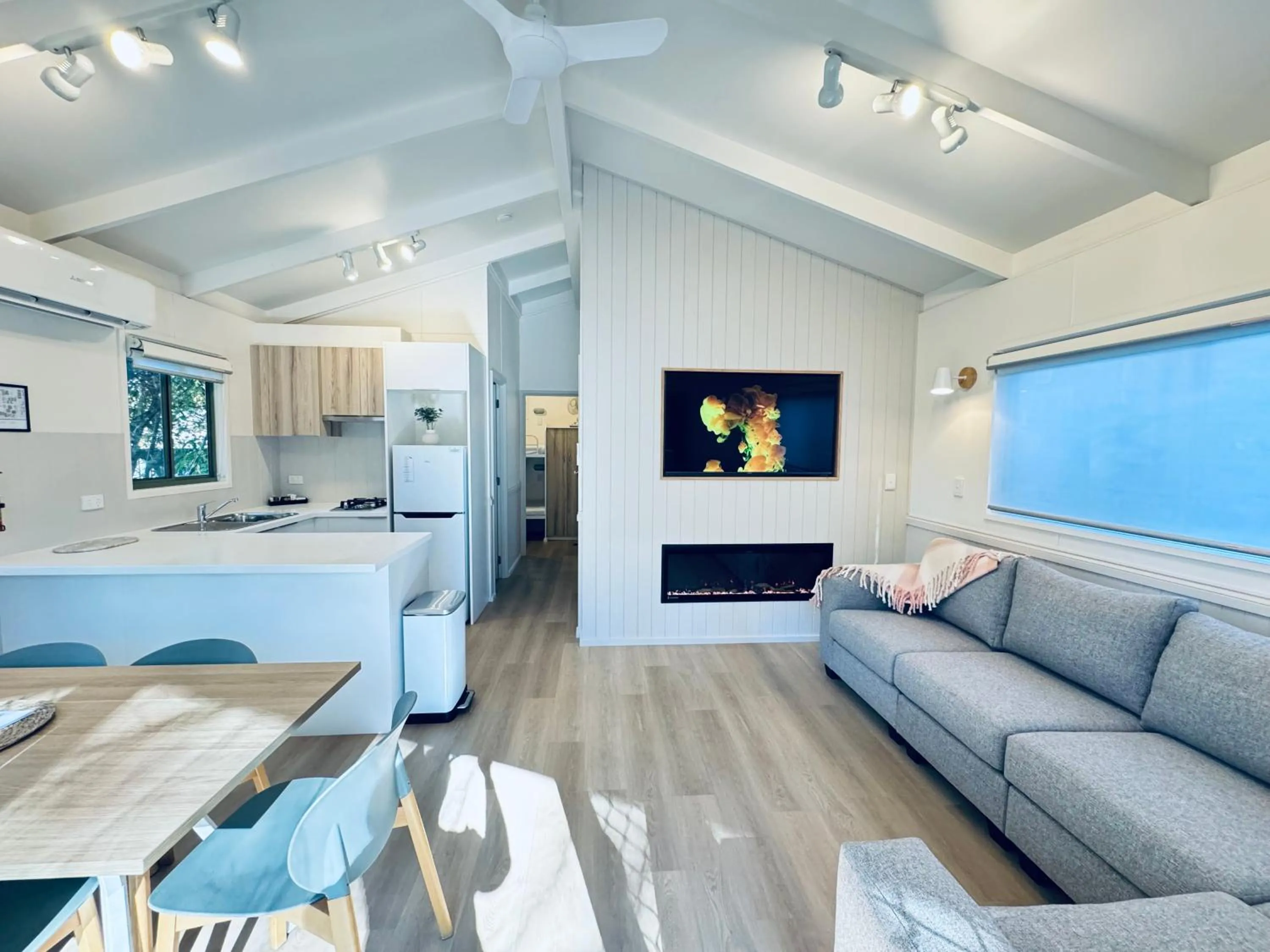 Living room in BIG4 Tasman Holiday Parks - Bright