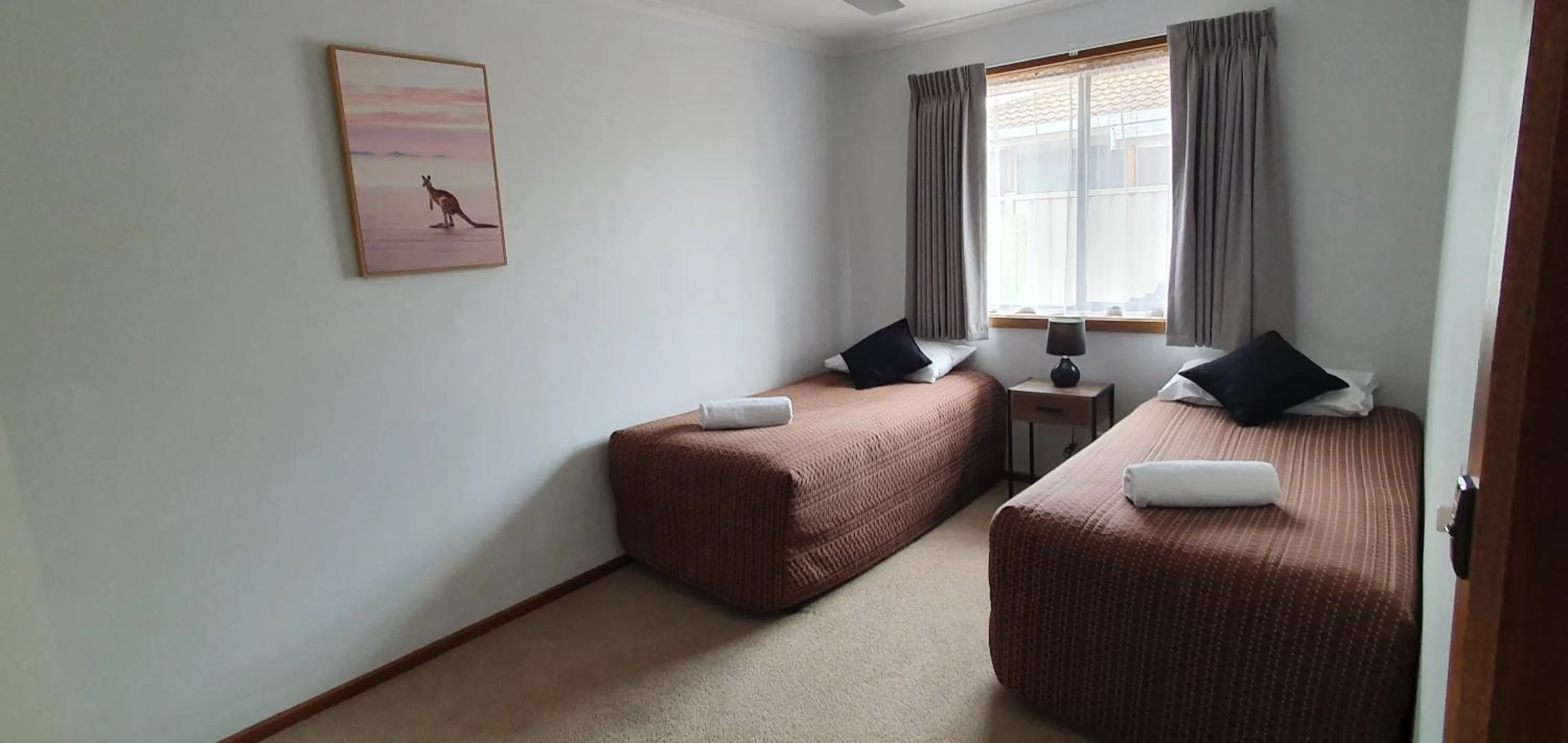 Bed in Centrepoint Motel Deniliquin