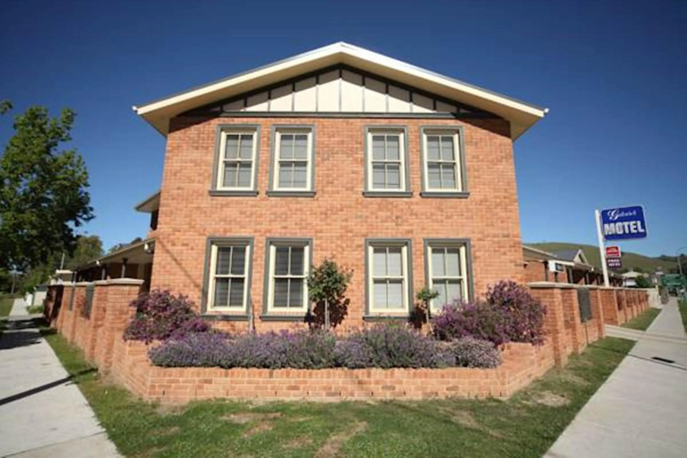 Property building in Gundagai Gabriel Motor Inn