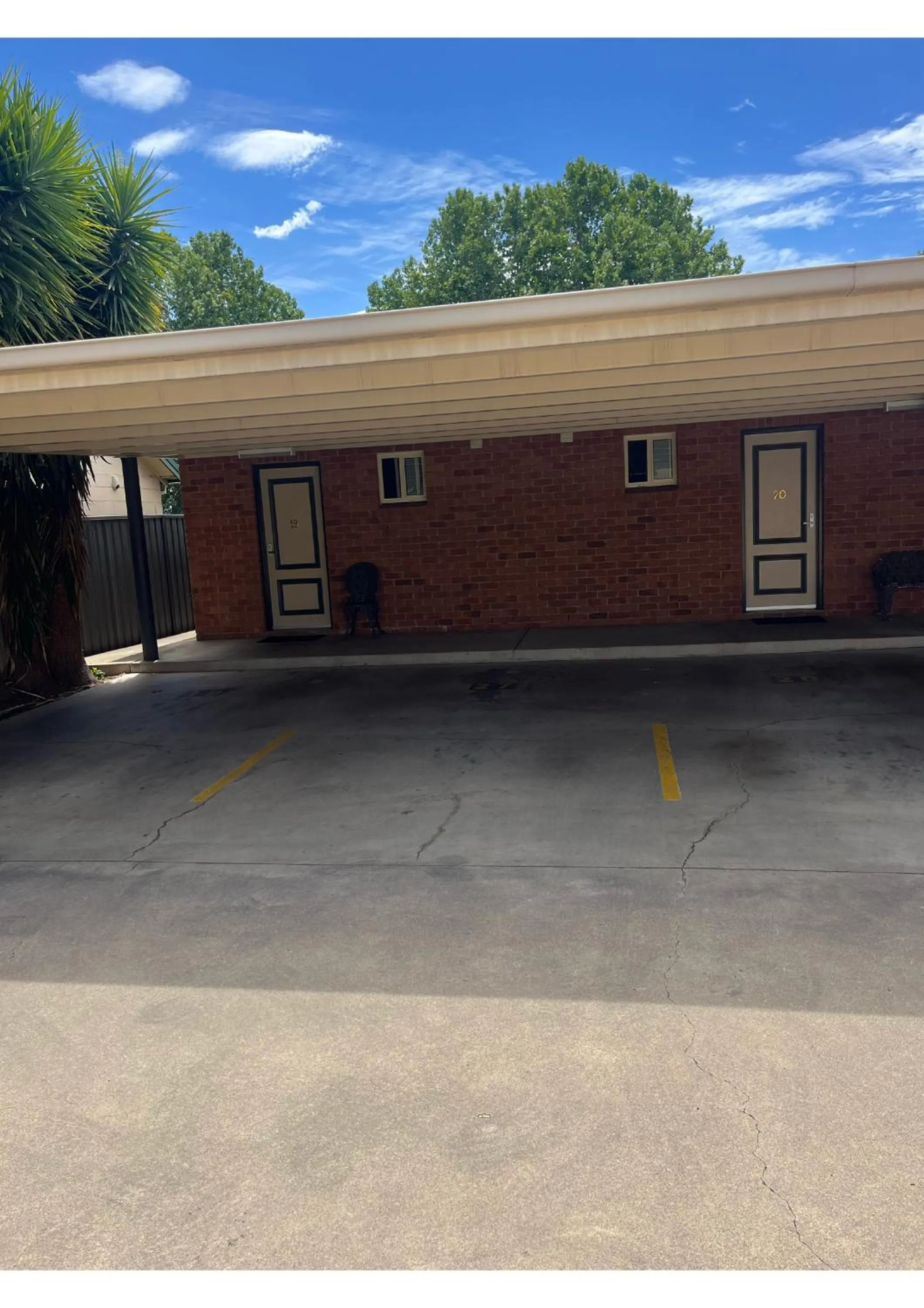 Property building in Gundagai Gabriel Motor Inn