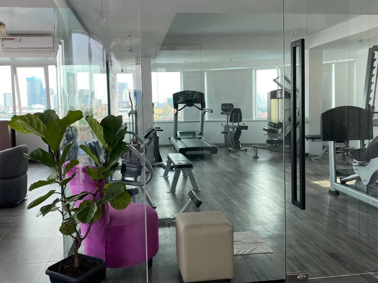 Fitness centre/facilities in Harmony Phnom Penh Hotel