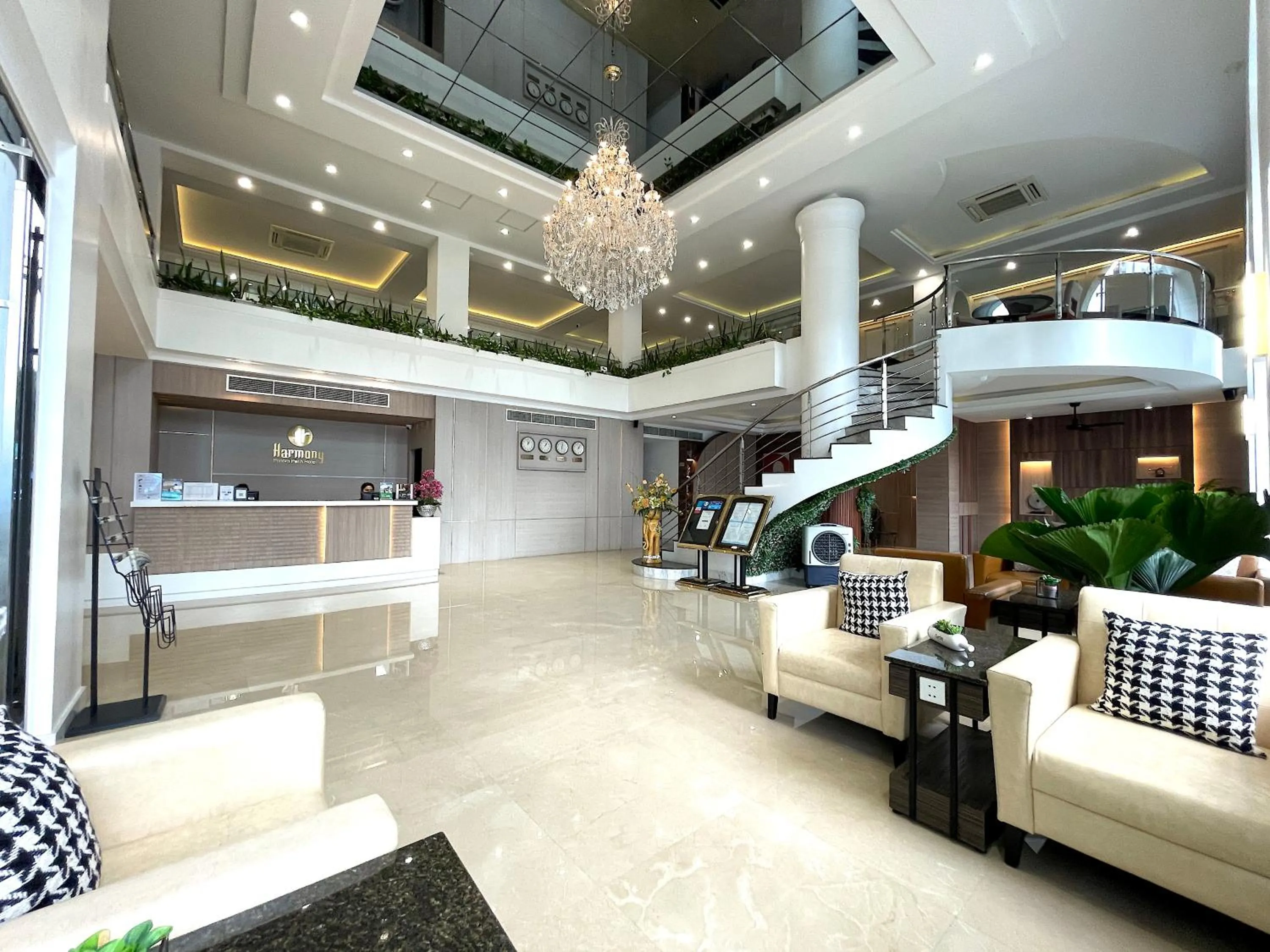 Lobby or reception in Harmony Phnom Penh Hotel