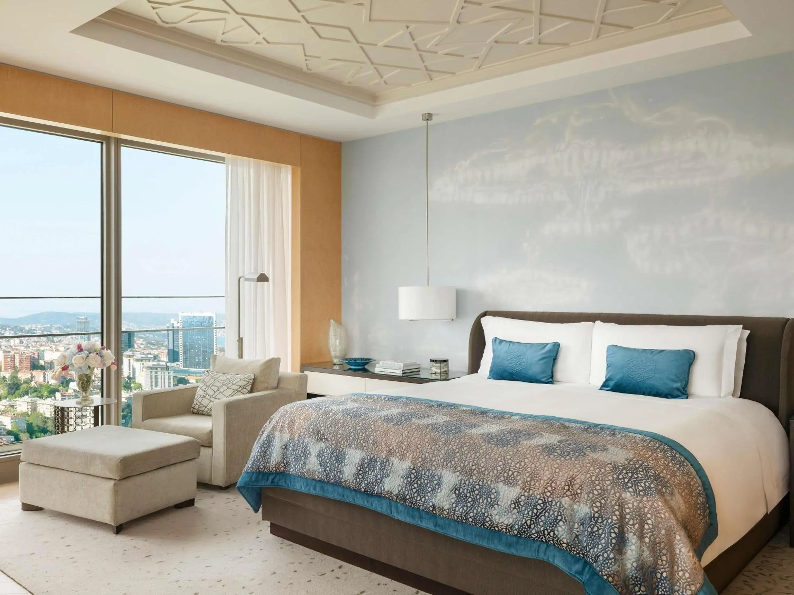 Deluxe City Room in Raffles Istanbul Deluxe City Room in Raffles Istanbul