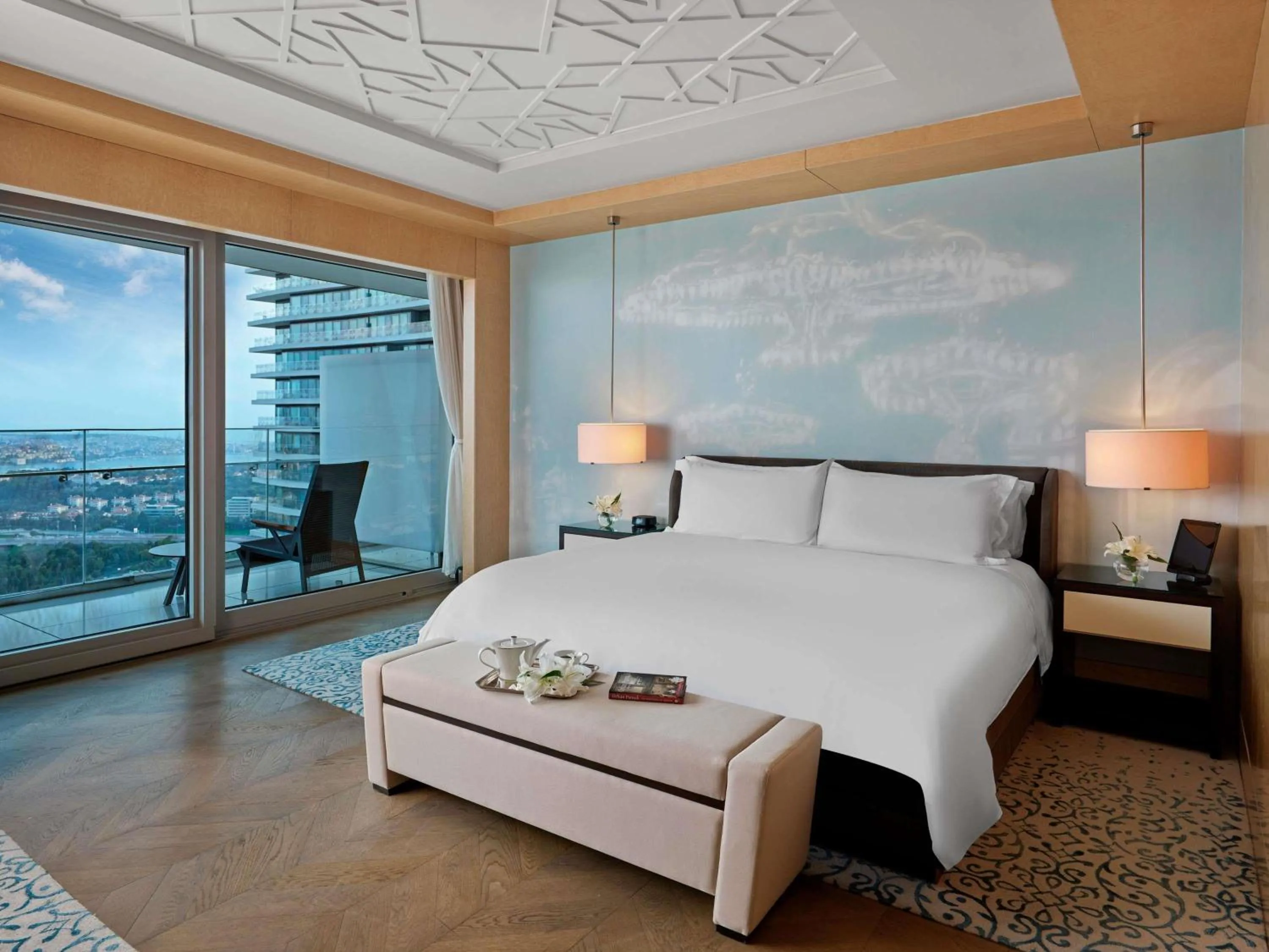 Bedroom, Bed in Raffles Istanbul