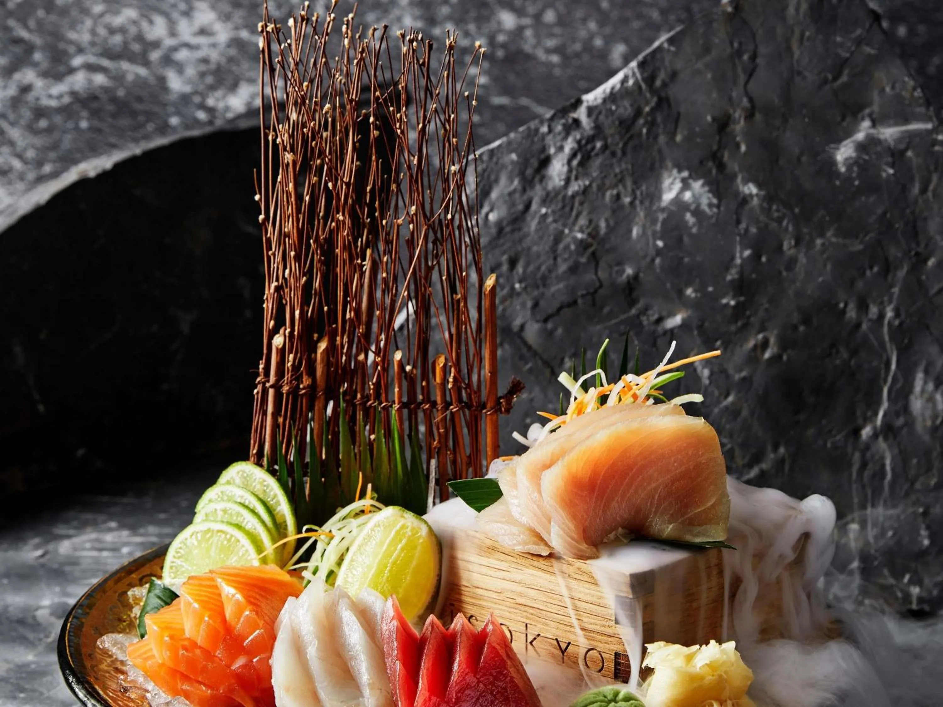 Restaurant/places to eat in Raffles Istanbul