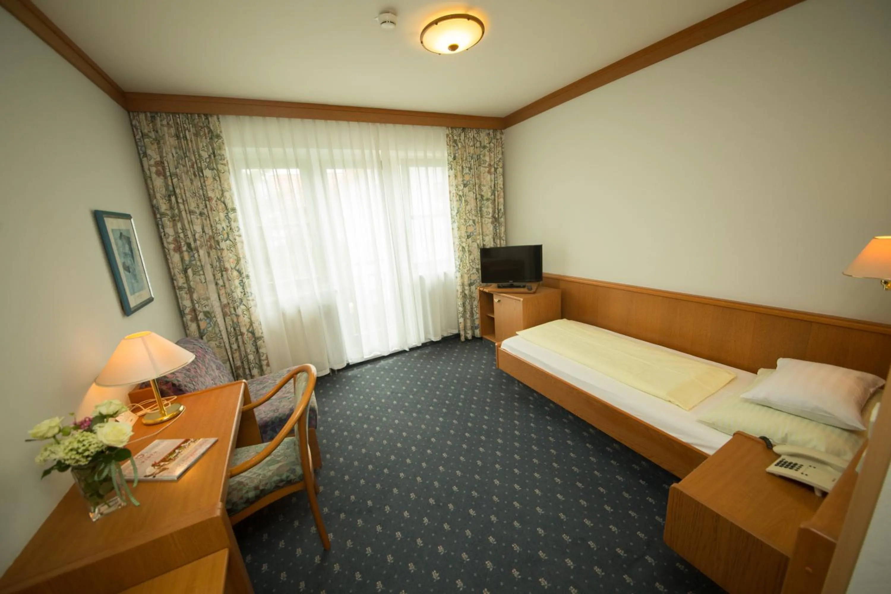 Bed in Garni Hotel Danja Herold e. U.