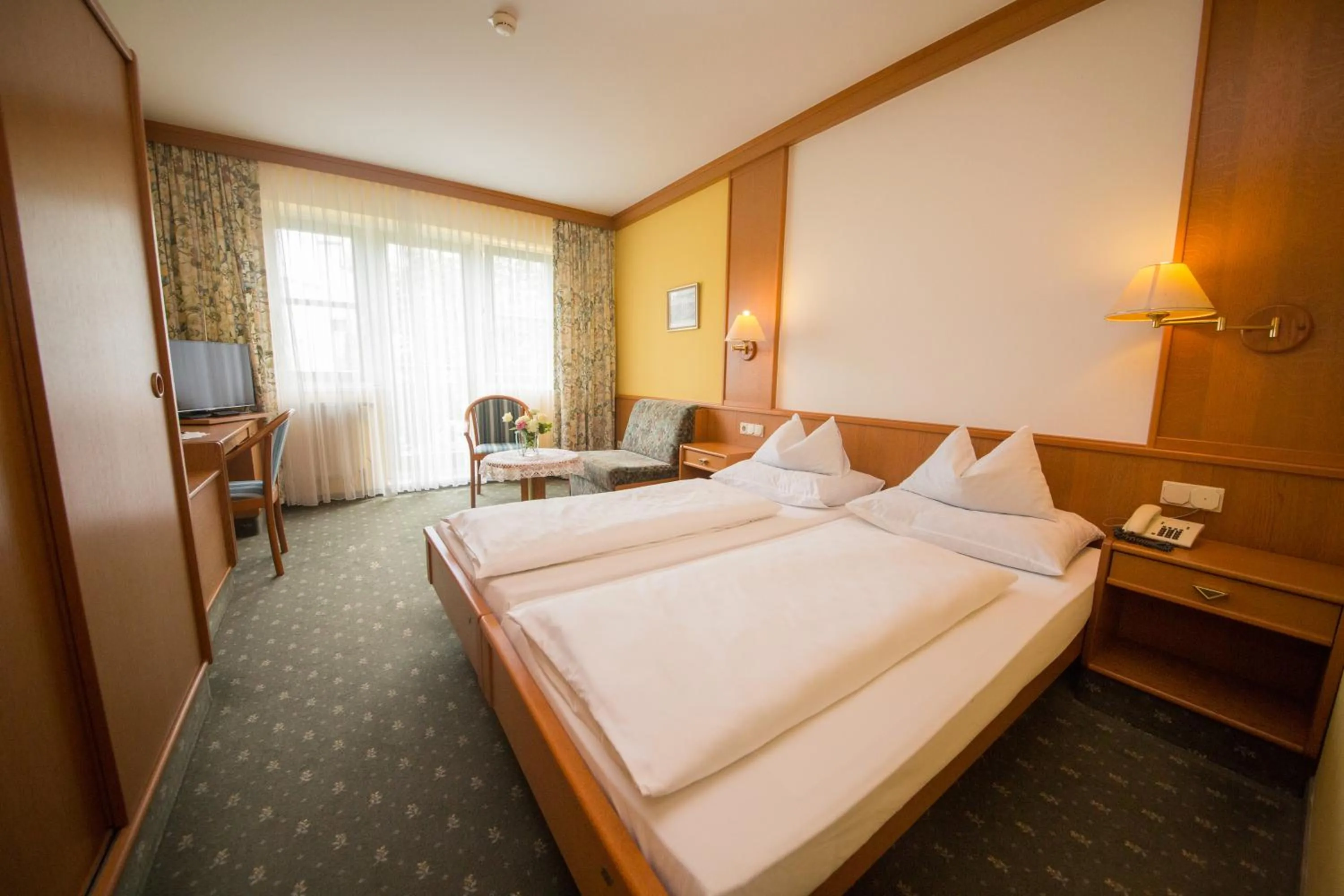 Bed in Garni Hotel Danja Herold e. U.