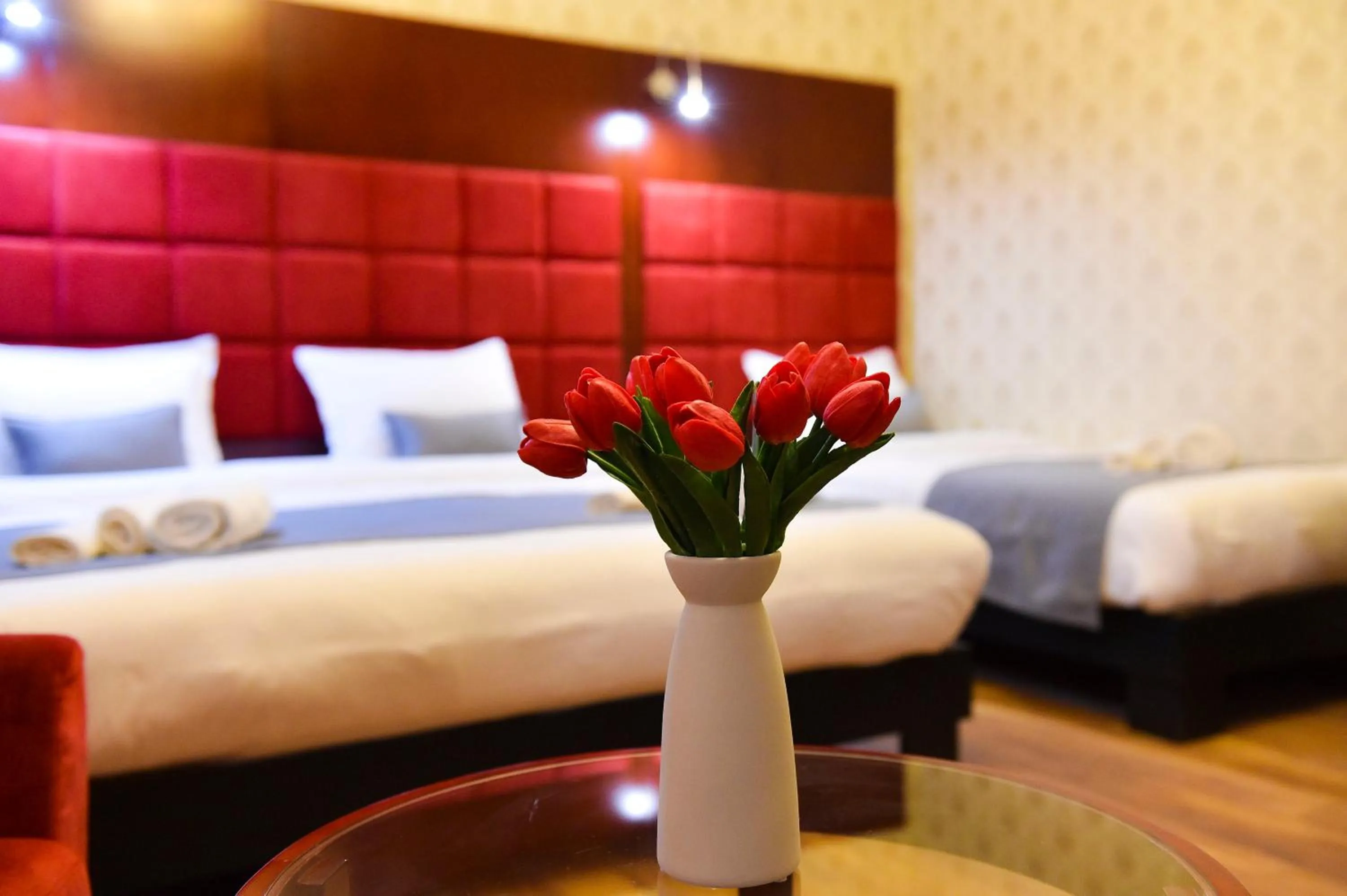 Bed in Kraveli Hotel