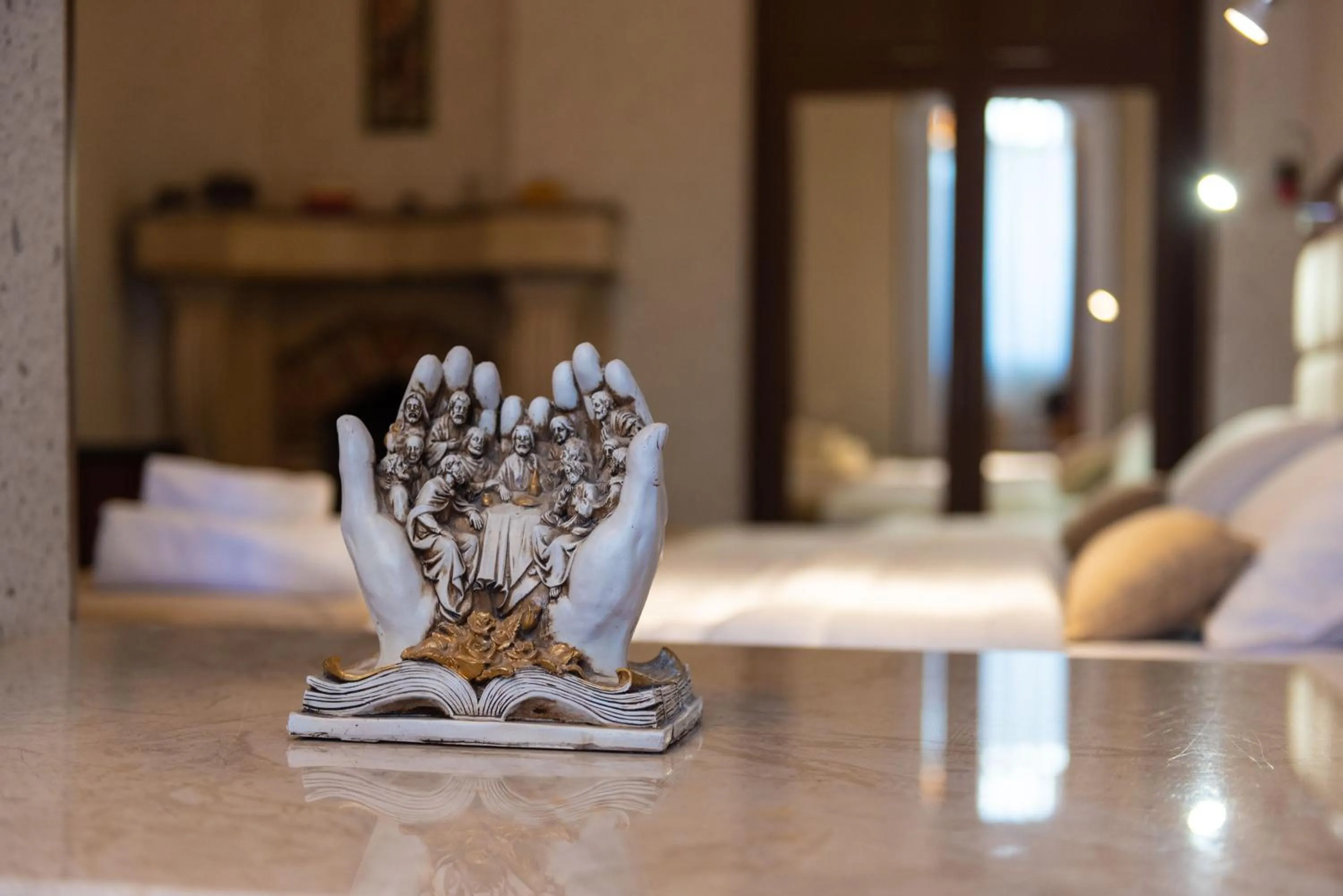 Photo of the whole room in Kraveli Hotel