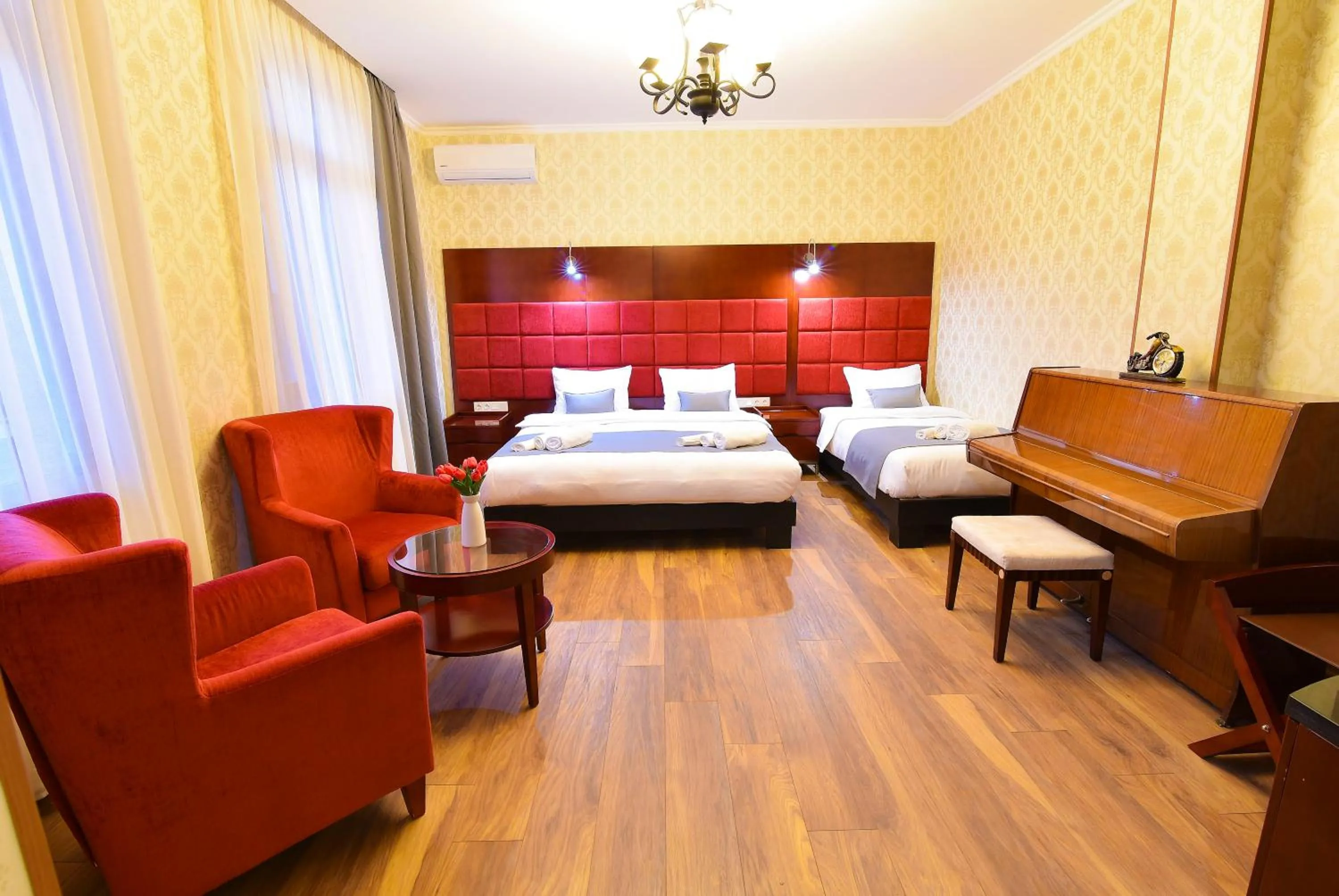 Bed in Kraveli Hotel