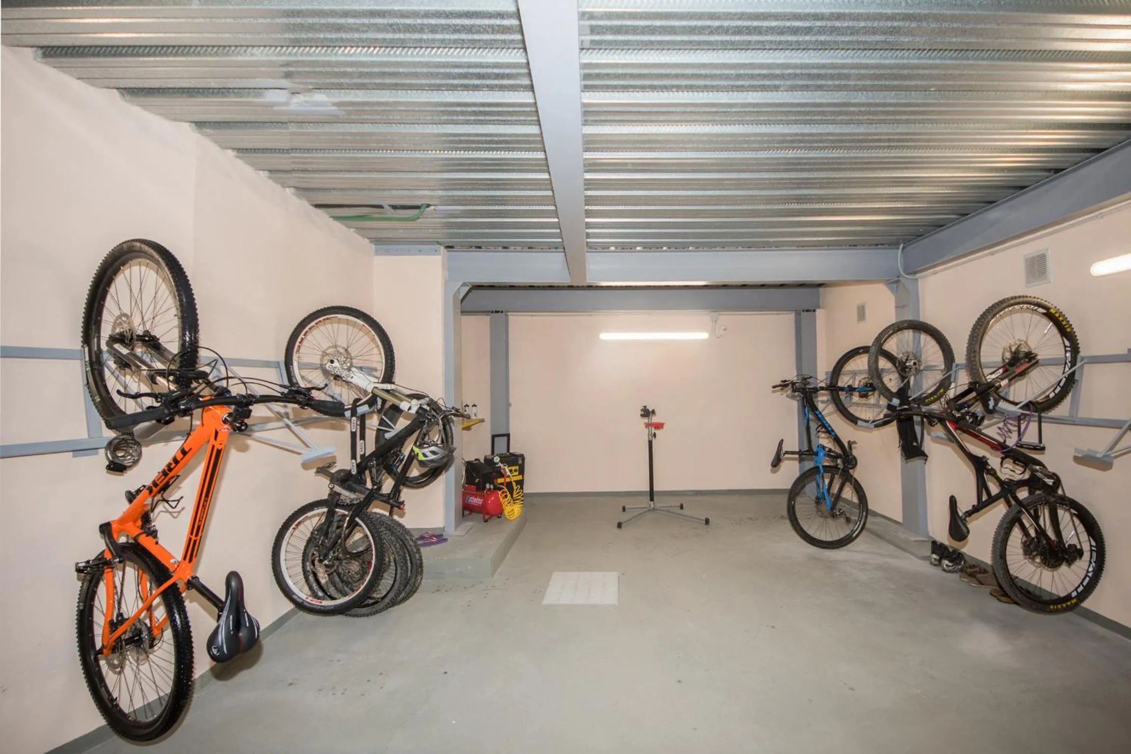 Area and facilities in Bike & Family Hotel Derby