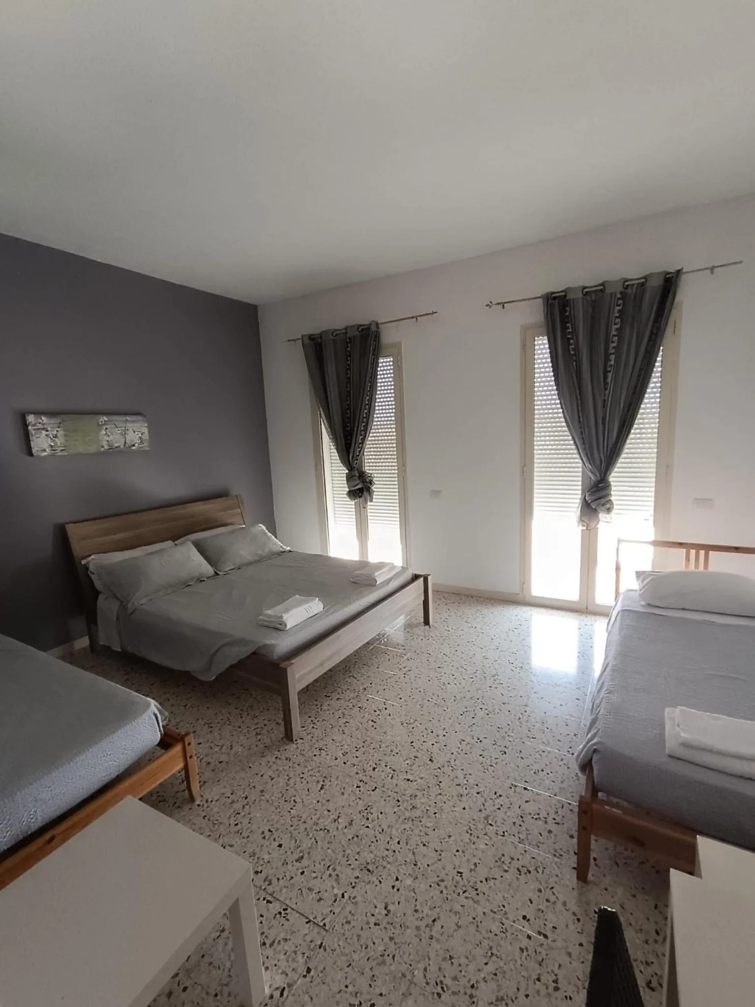 Photo of the whole room, Bed in Glemerald Hostel