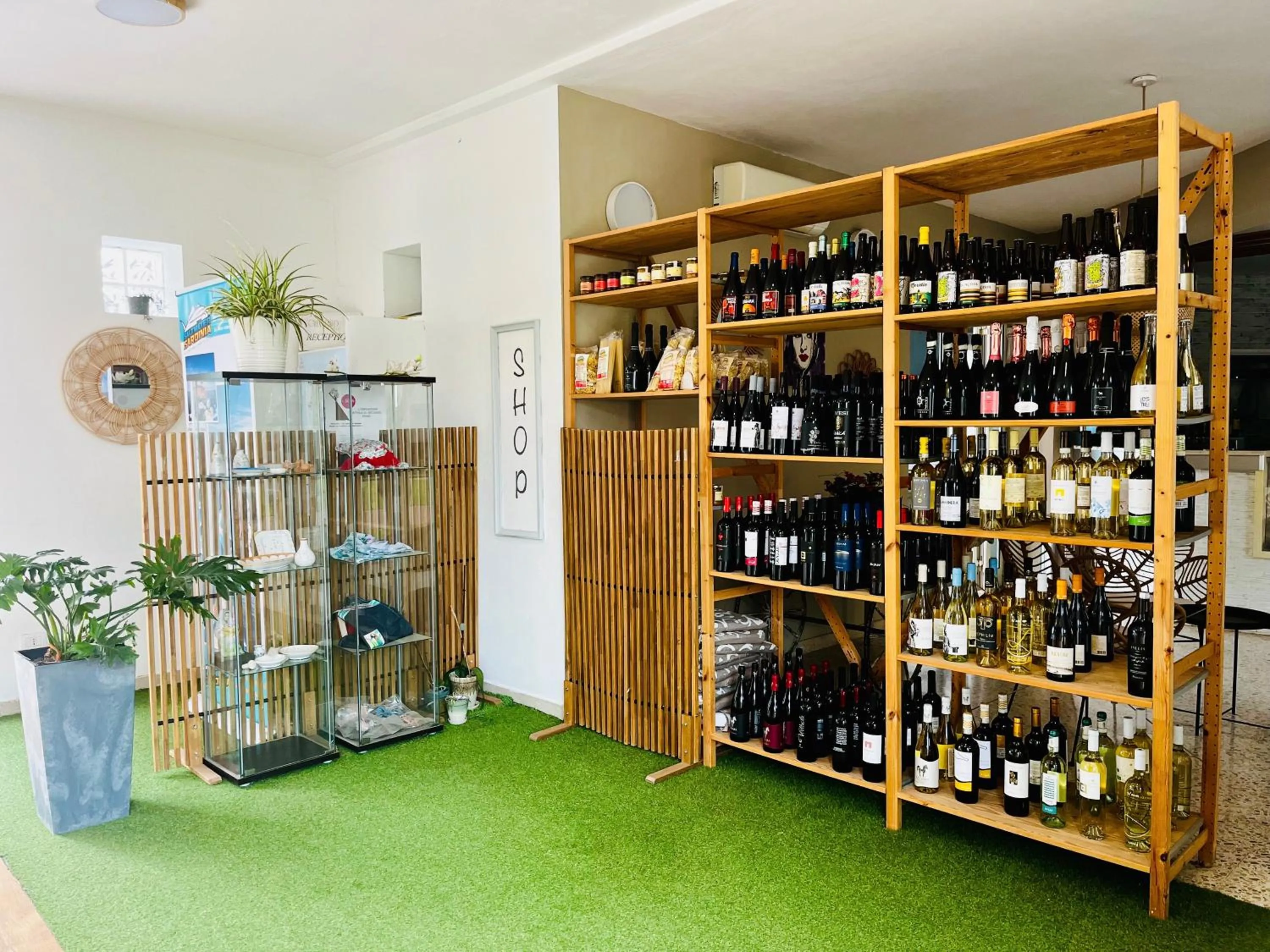 Shopping Area in Glemerald Hostel