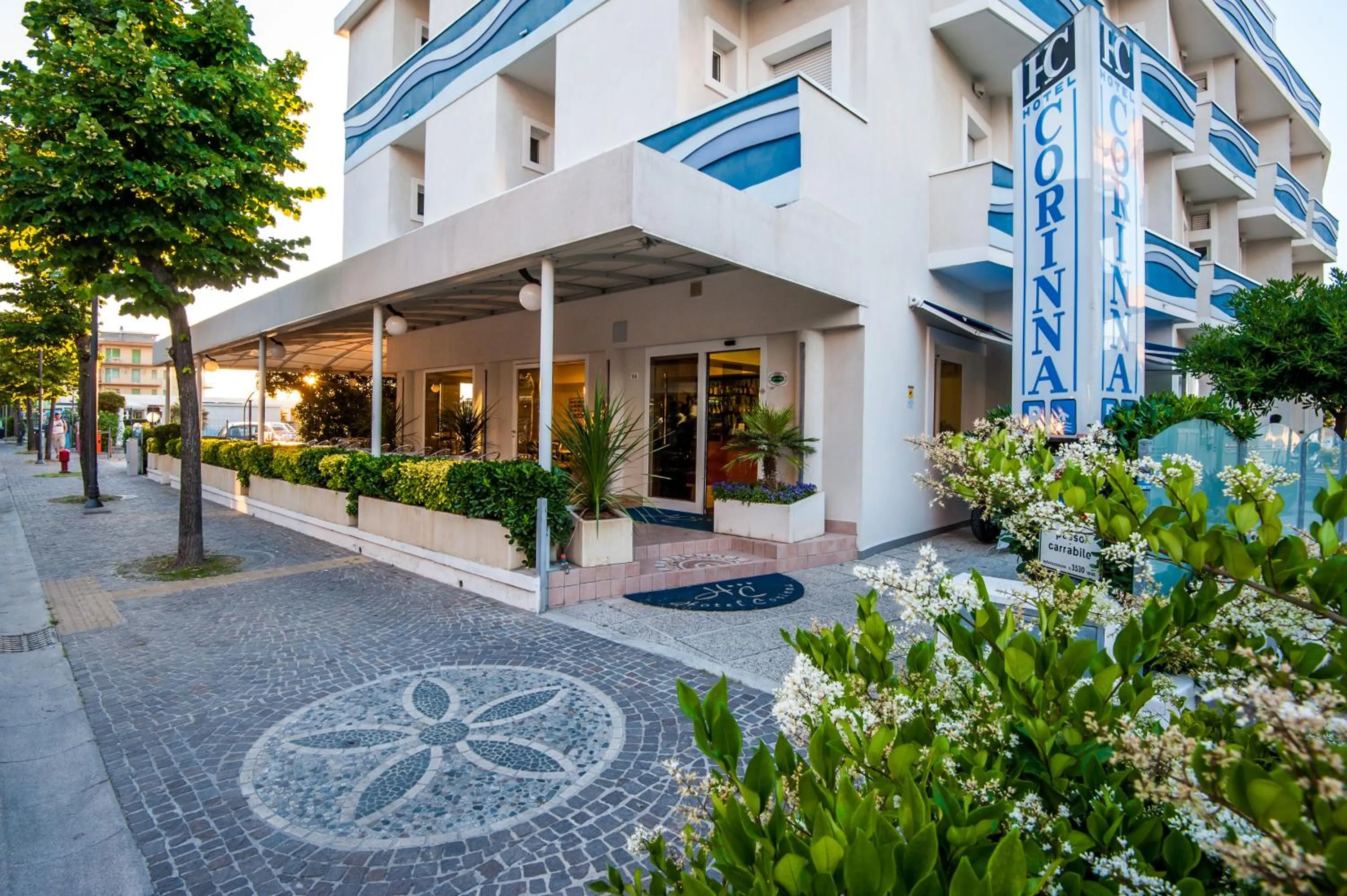 Facade/entrance in Hotel Corinna