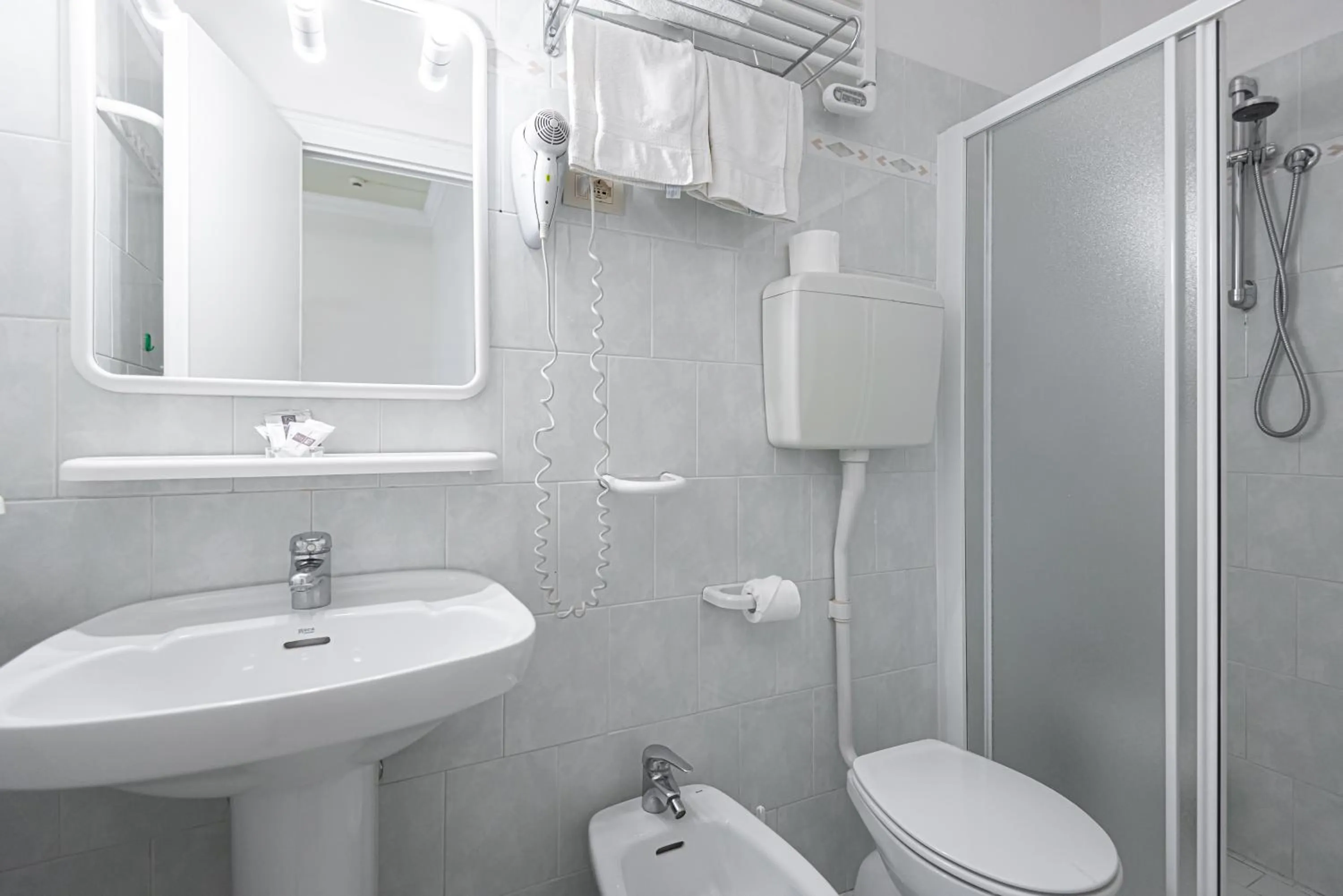 Bathroom in Hotel Corinna